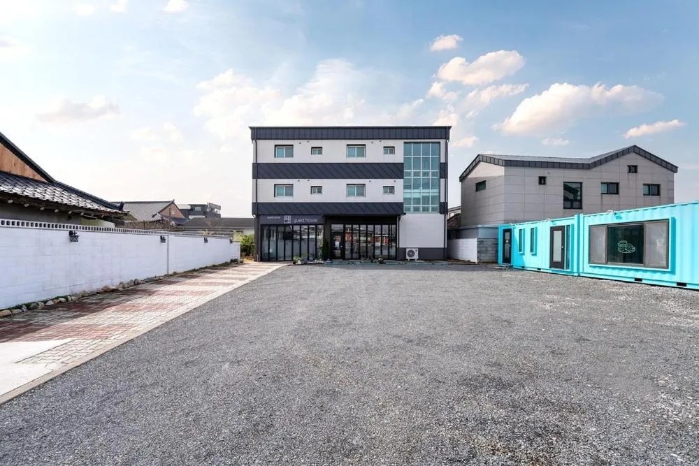 Gyeongju Guesthouse Picnic