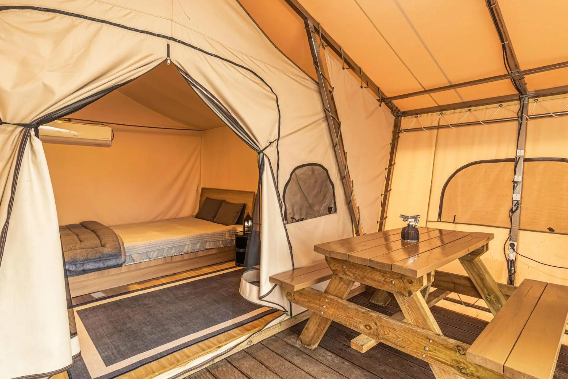 Taean Hakanpo Naro Glamping Camping