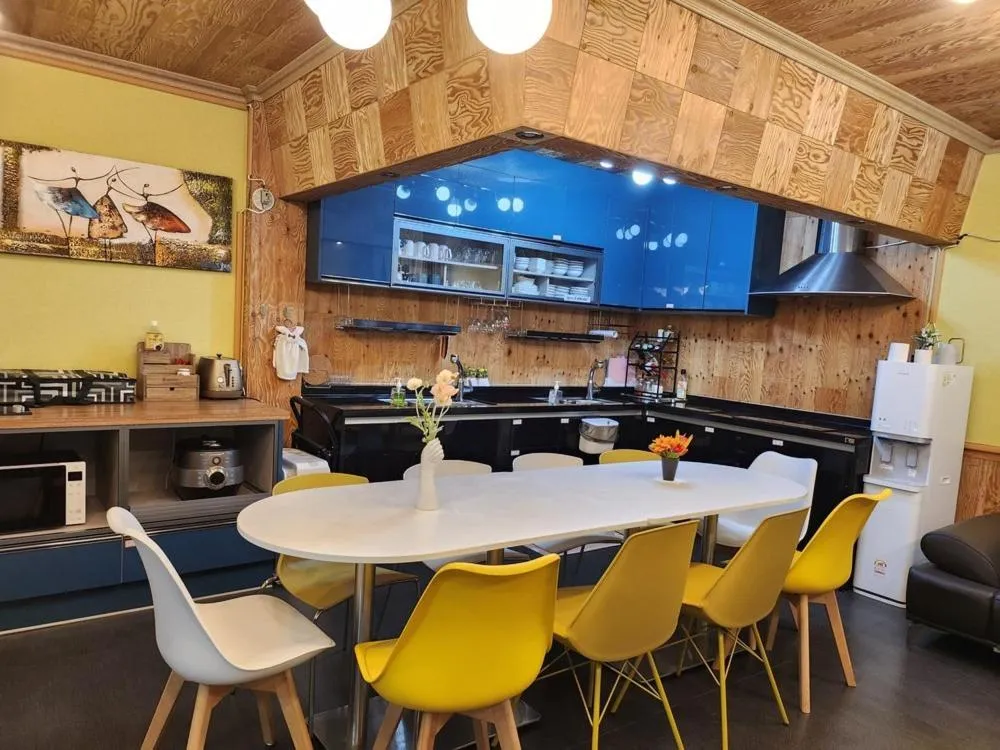 Yeosu Daoljang Guesthouse