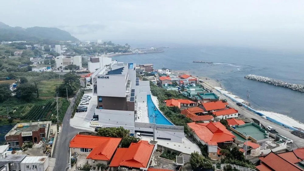 Pohang Madame Annette Pool Villa dogs allowed