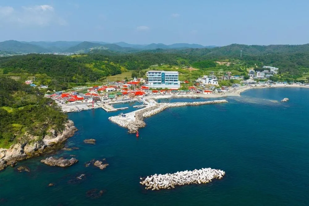 Pohang Madame Annette Pool Villa dogs allowed