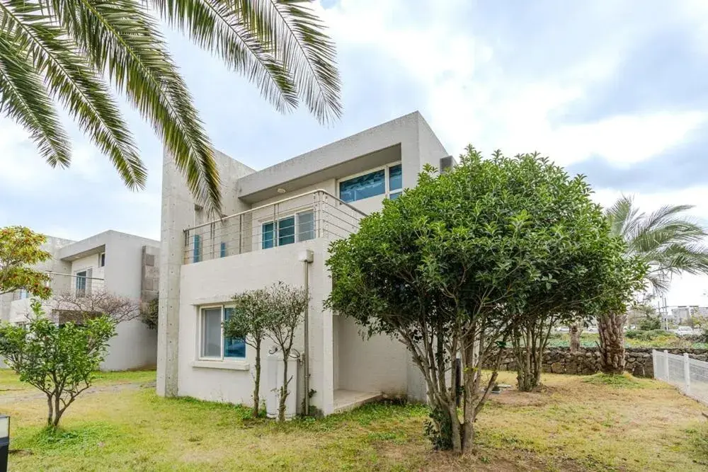 Jeju Aewolae Hyuyang Pension Jeju Aewolae Hyuyang Pension