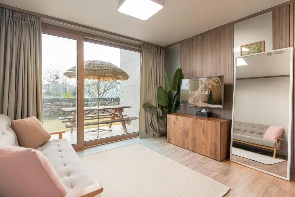 Bed in Jeju Aewolae Hyuyang Pension Bed in Jeju Aewolae Hyuyang Pension