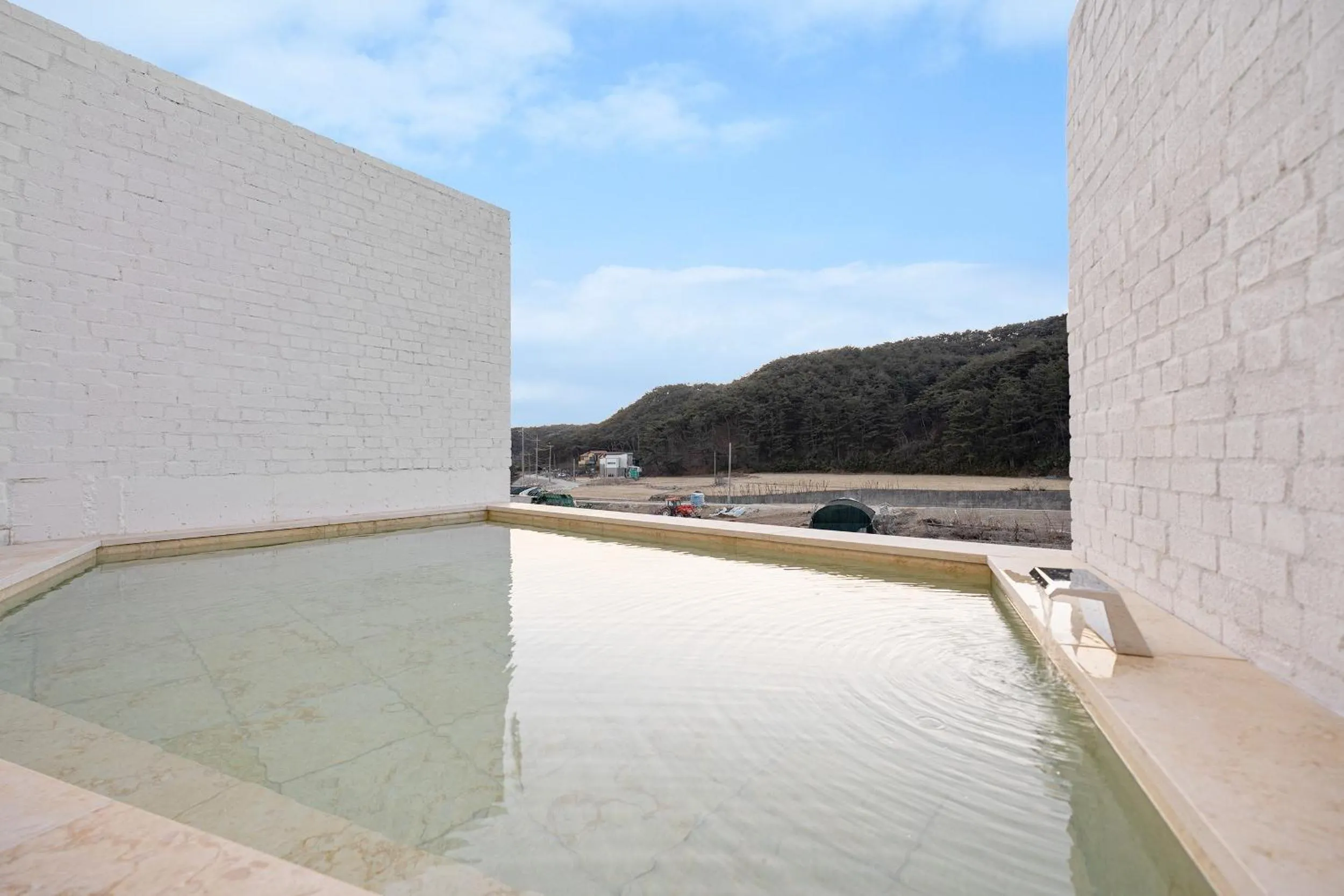 Gyeongju Edis Poolvilla