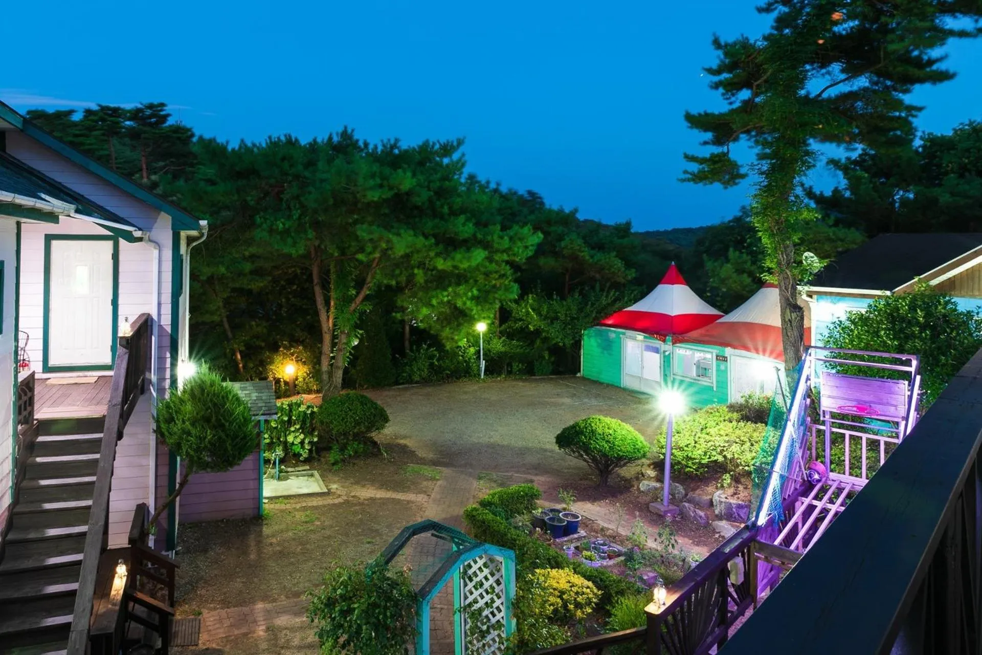 Taean Anmyeondo Geuttaegeu Pension