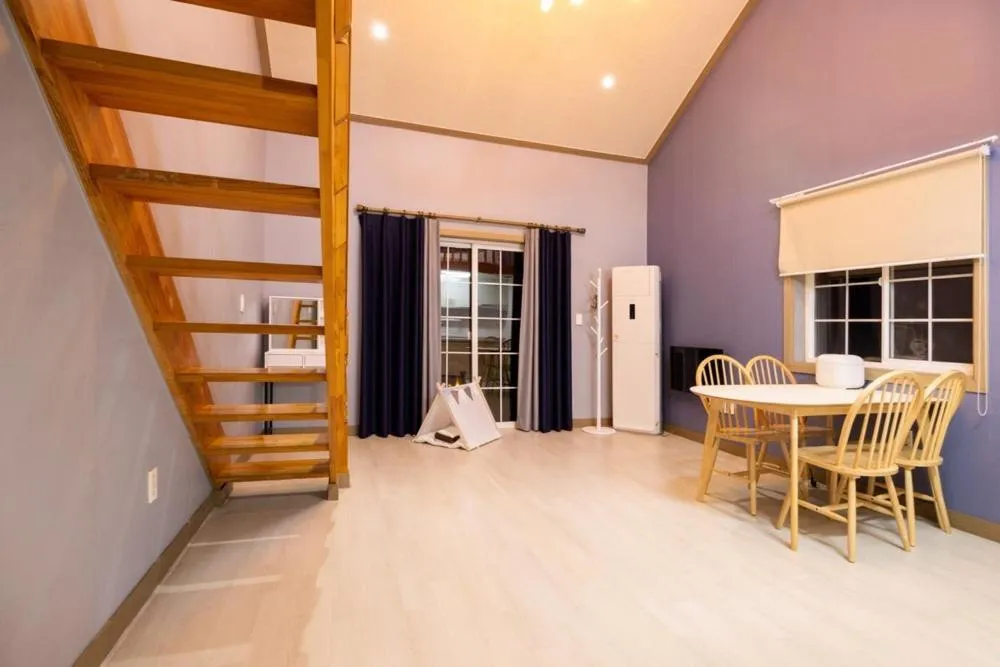 Taean Oceanhill Resort Pension