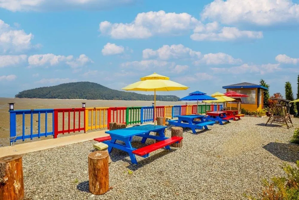 Taean Rainbow Pension