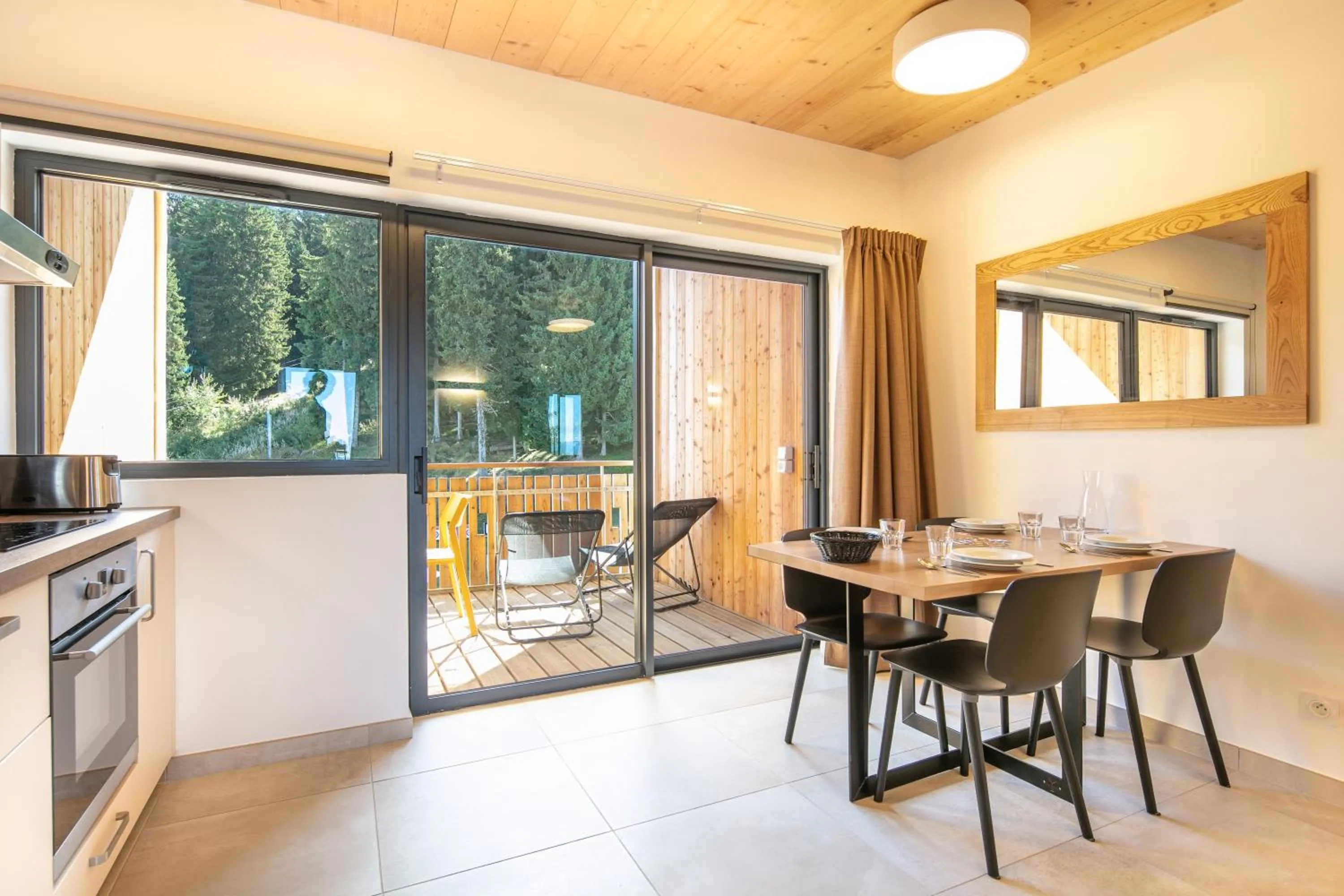 Balcony/Terrace in VVF Les 7 Laux Massif de Belledonne
