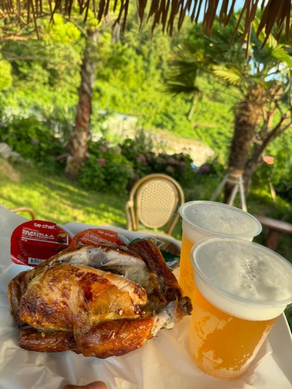 Road96 Caravan and Poolvilla