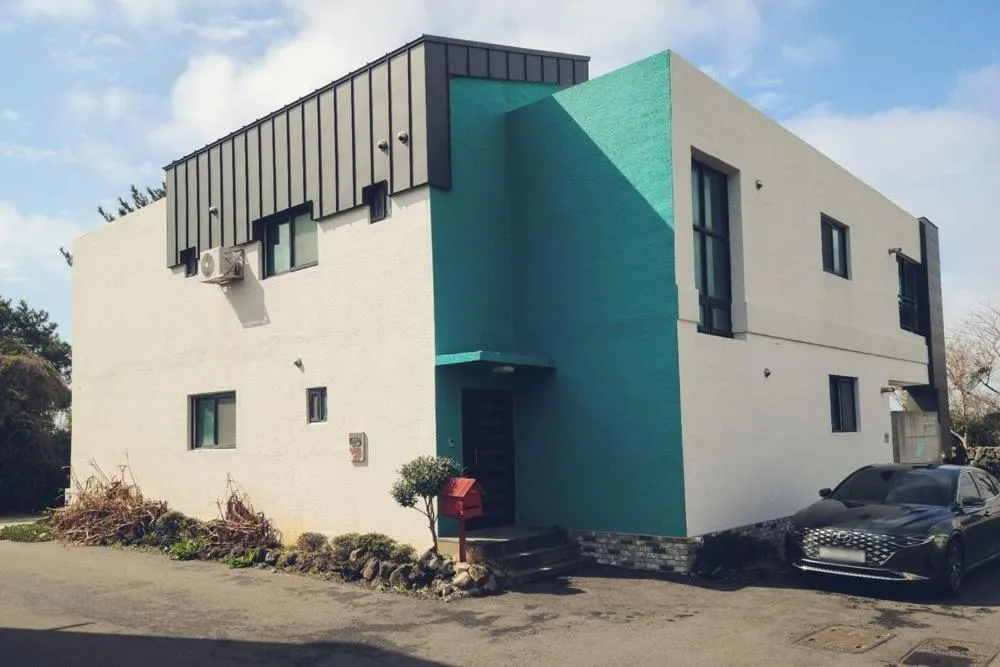 Jeju Blanc Jade Pool Villa