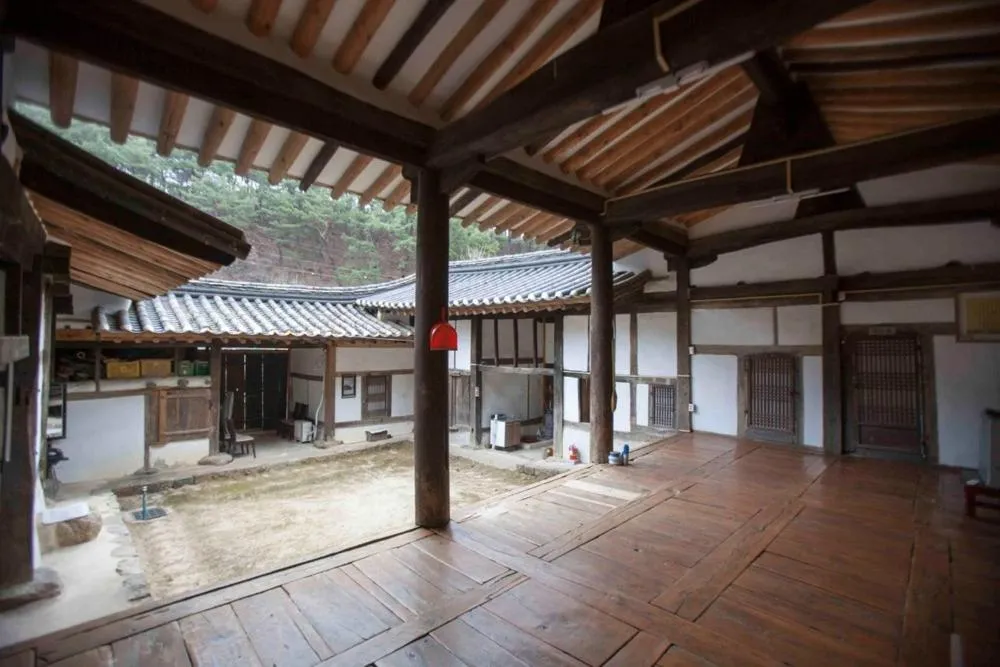 Sujoldang Hanok Guesthouse