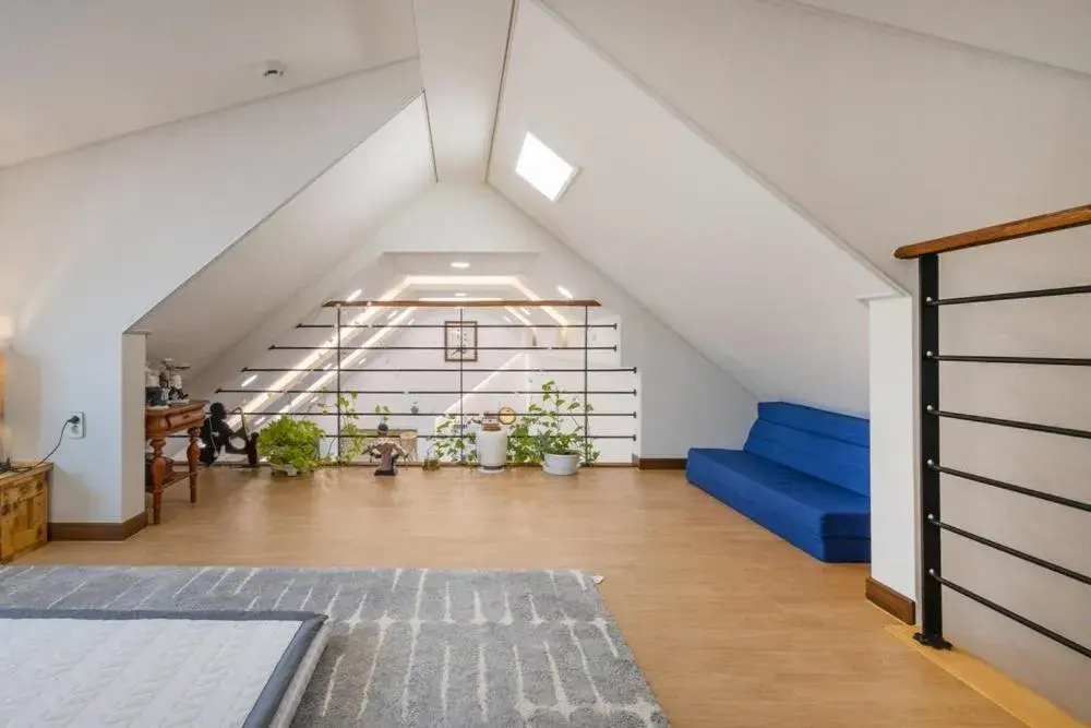 Bed in Namhae Boolgeun Noeul Pool Villa Bed in Namhae Boolgeun Noeul Pool Villa