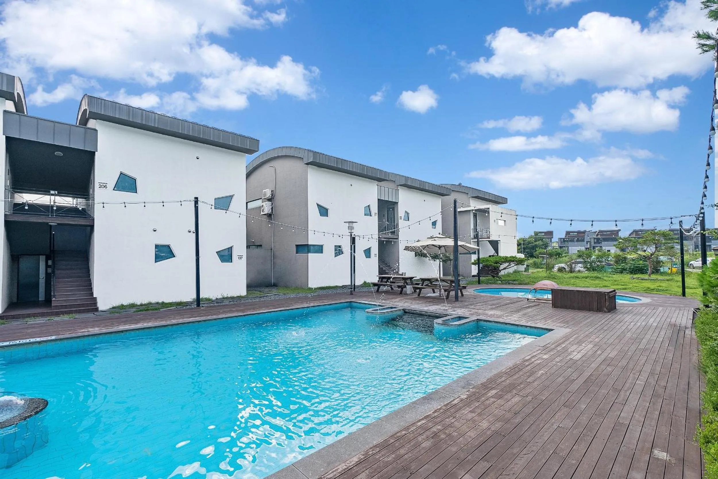 Kyeongju JS Pet Poolvilla