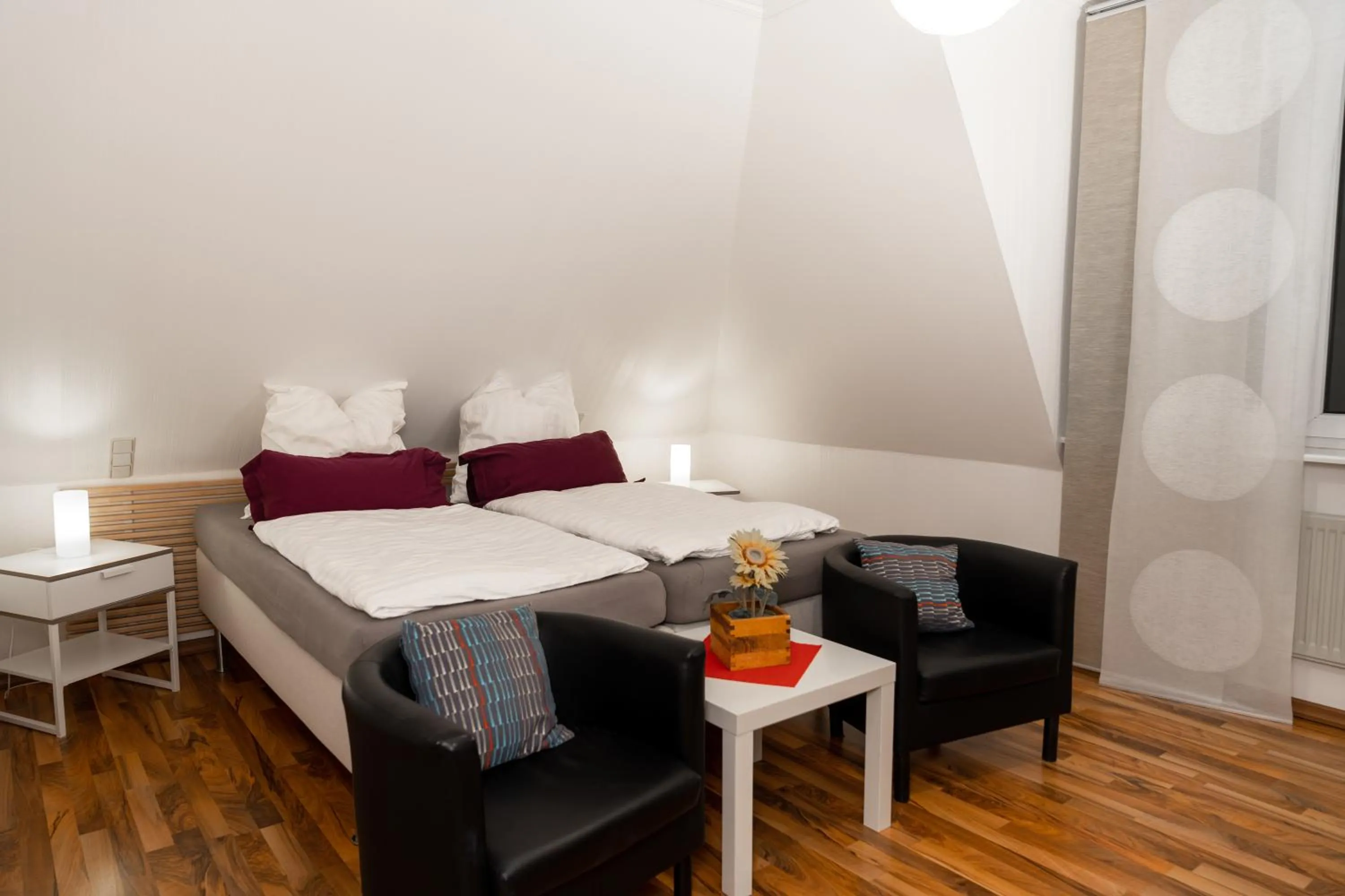 Double Room with Private Bathroom in Hotel Villa Wandsbek