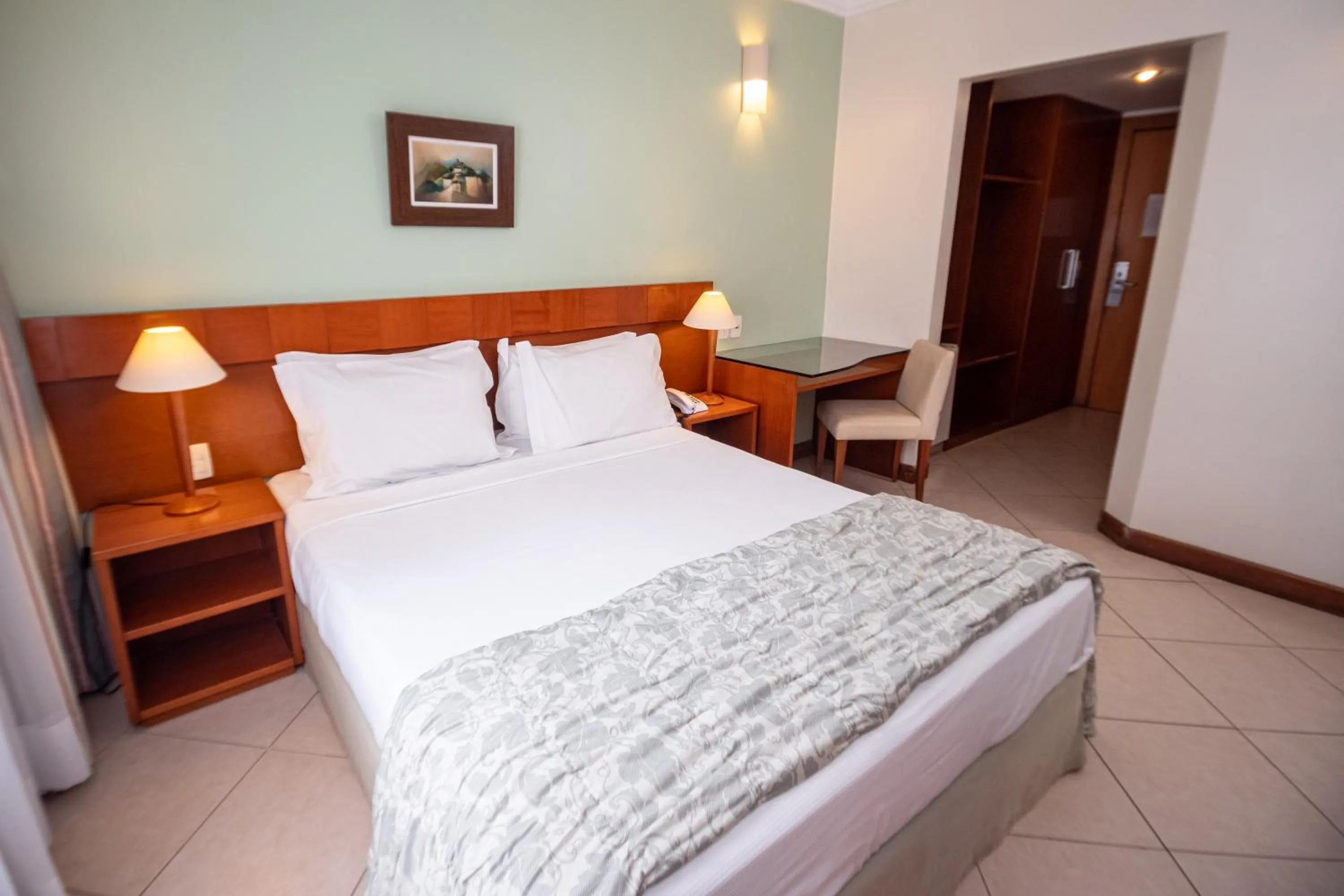 Bedroom, Bed in Portobello Ondina Praia