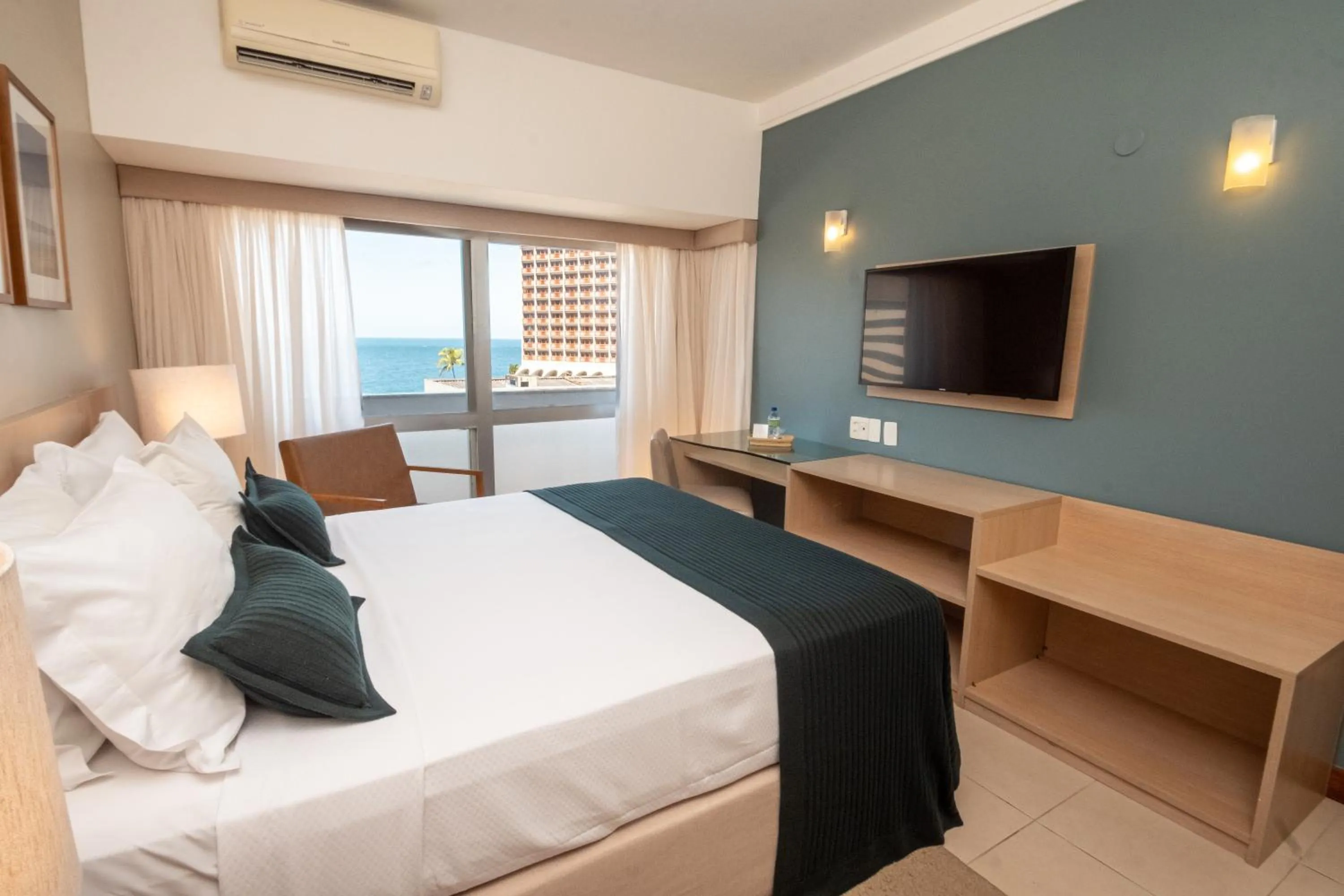 Bedroom, Bed in Portobello Ondina Praia