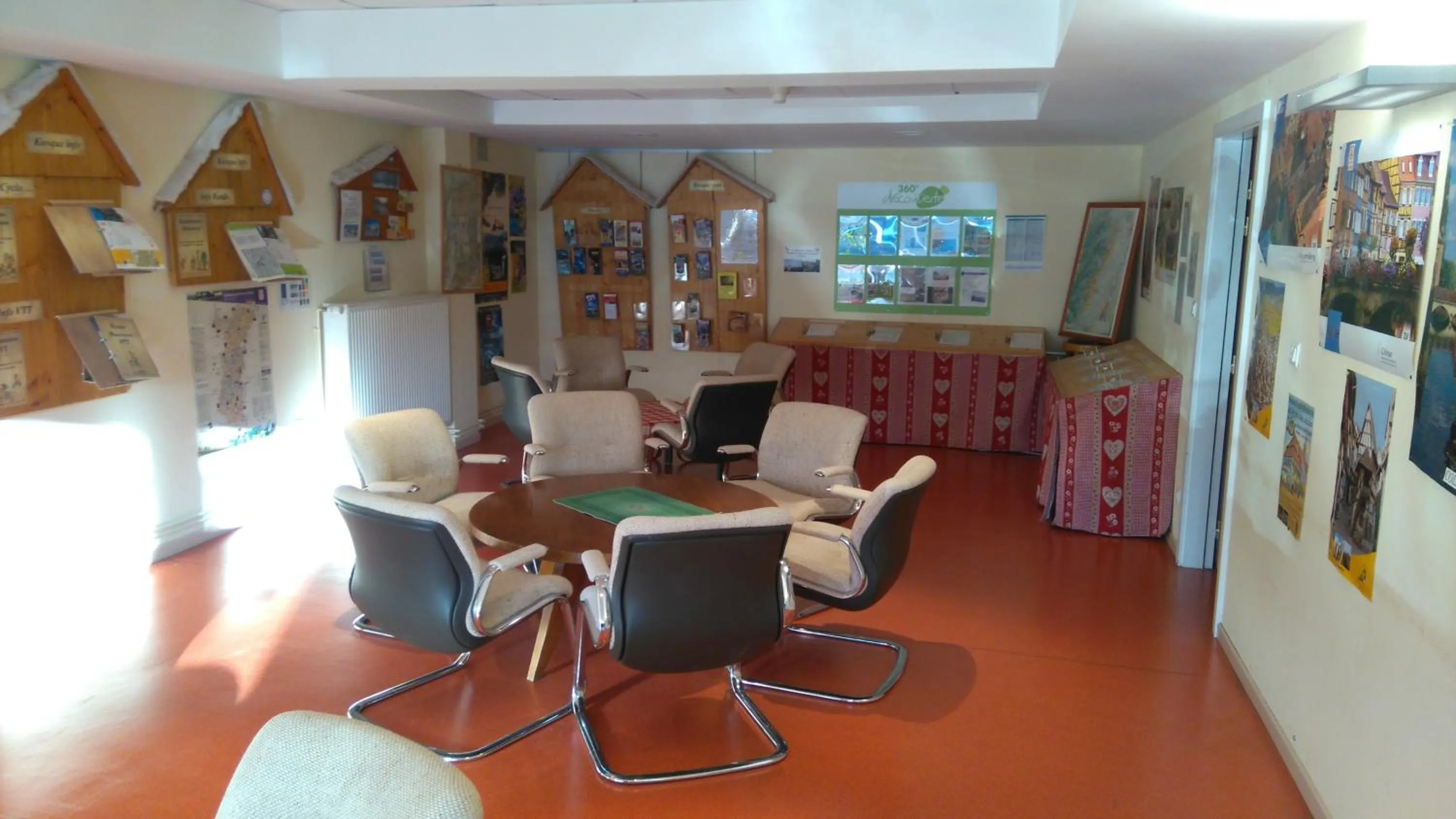 Library in VVF Alsace Orbey Colmar