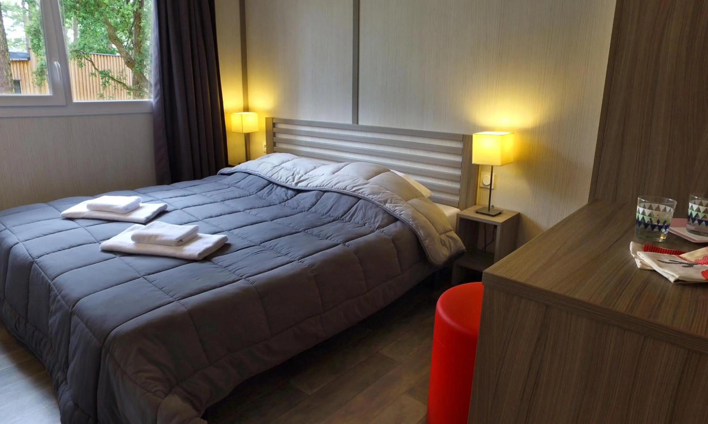 Bed in VVF Lège Cap Ferret