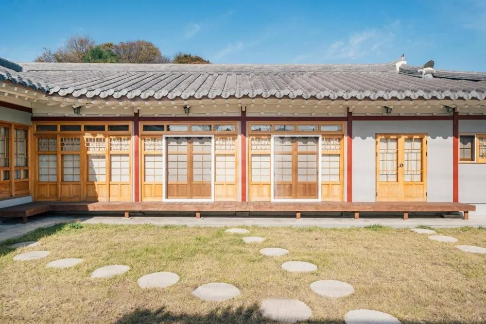 Sejong Jeonui Guesthouse