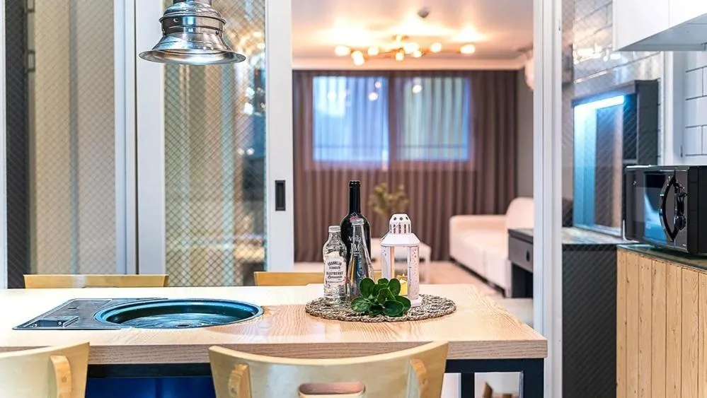 Geojedo Modern 239 Pension Spa, Netflix, Munhwanuri