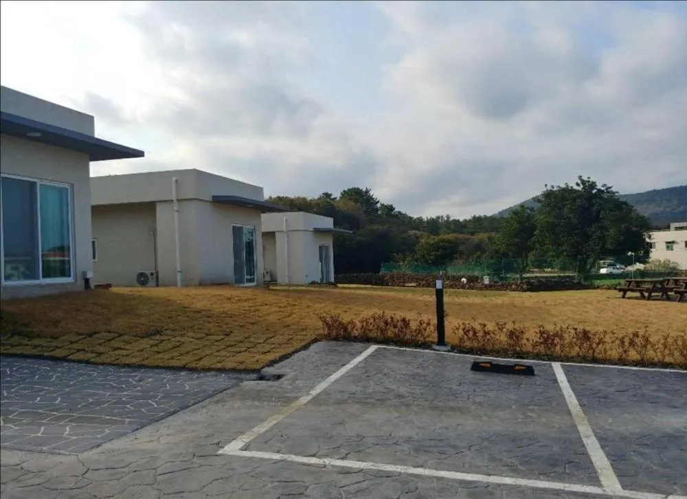 Jeju Bijarim Very Mung Pension