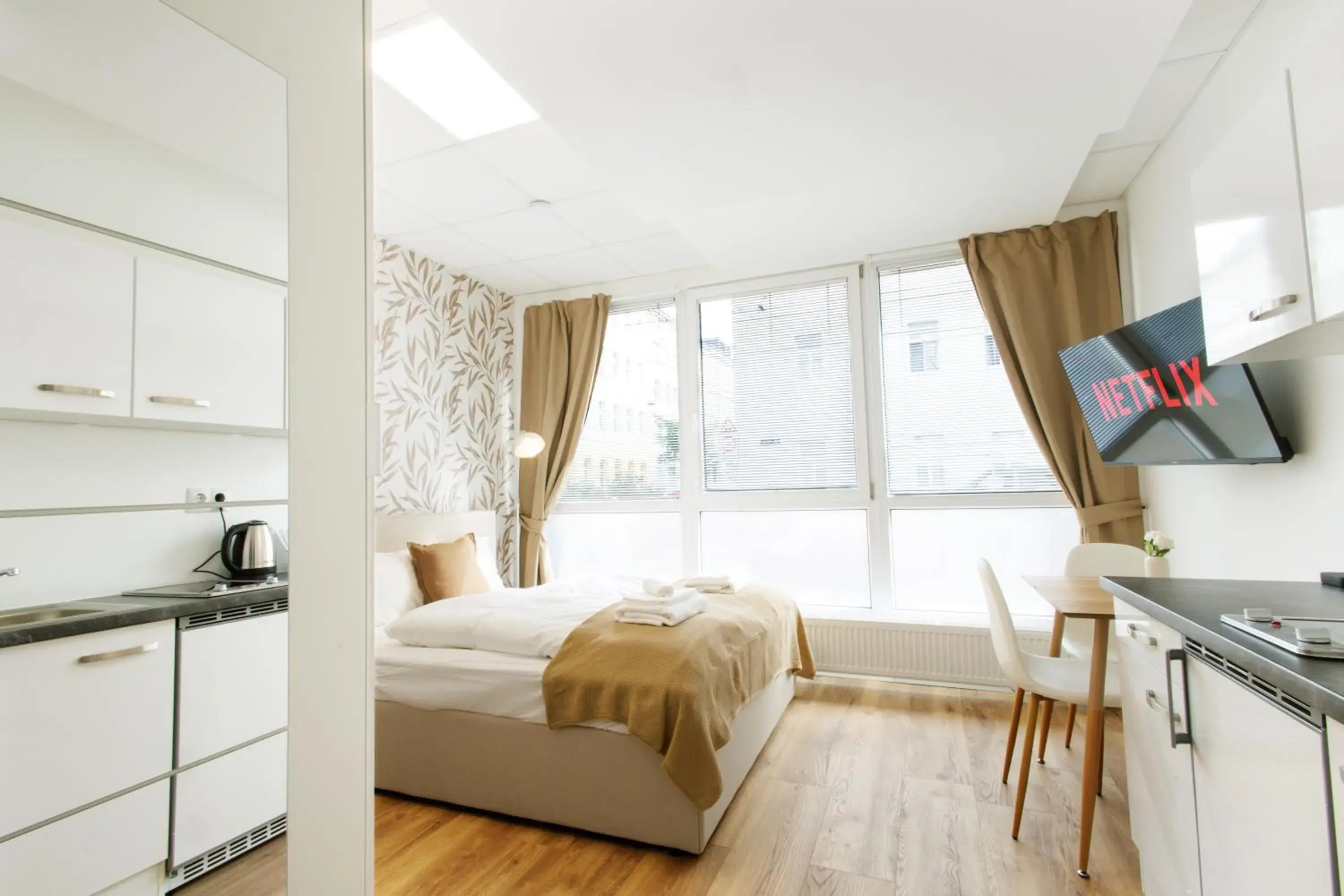 Deluxe Twin Room in Livin Apartments - T75a Deluxe Twin Room in Livin Apartments - T75a