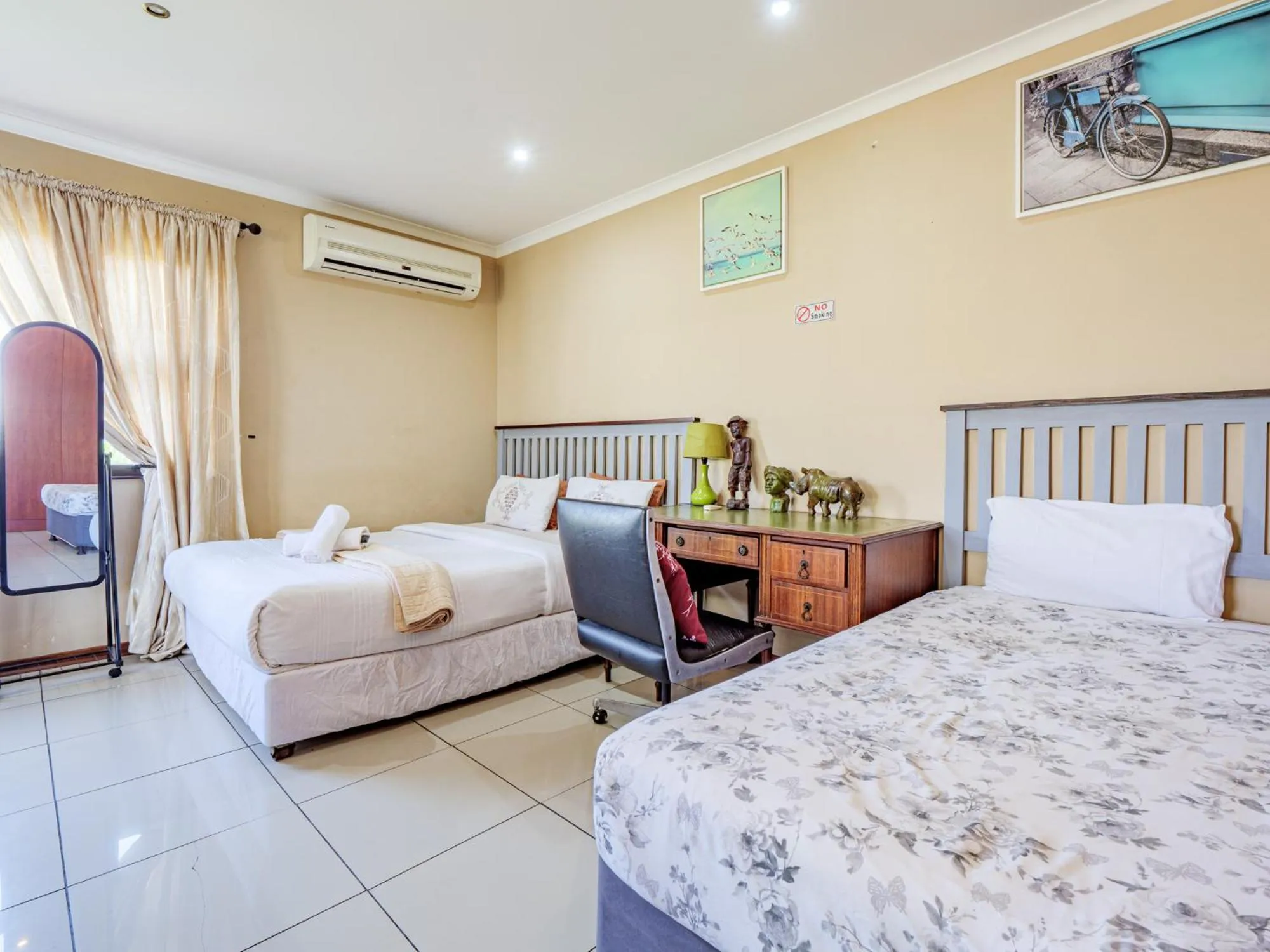 Bed in Carrington Guest House