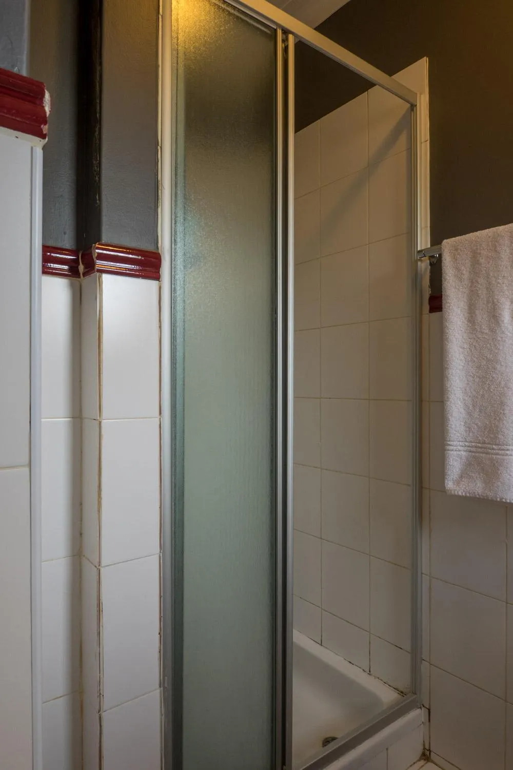 Shower in Carrington Guest House