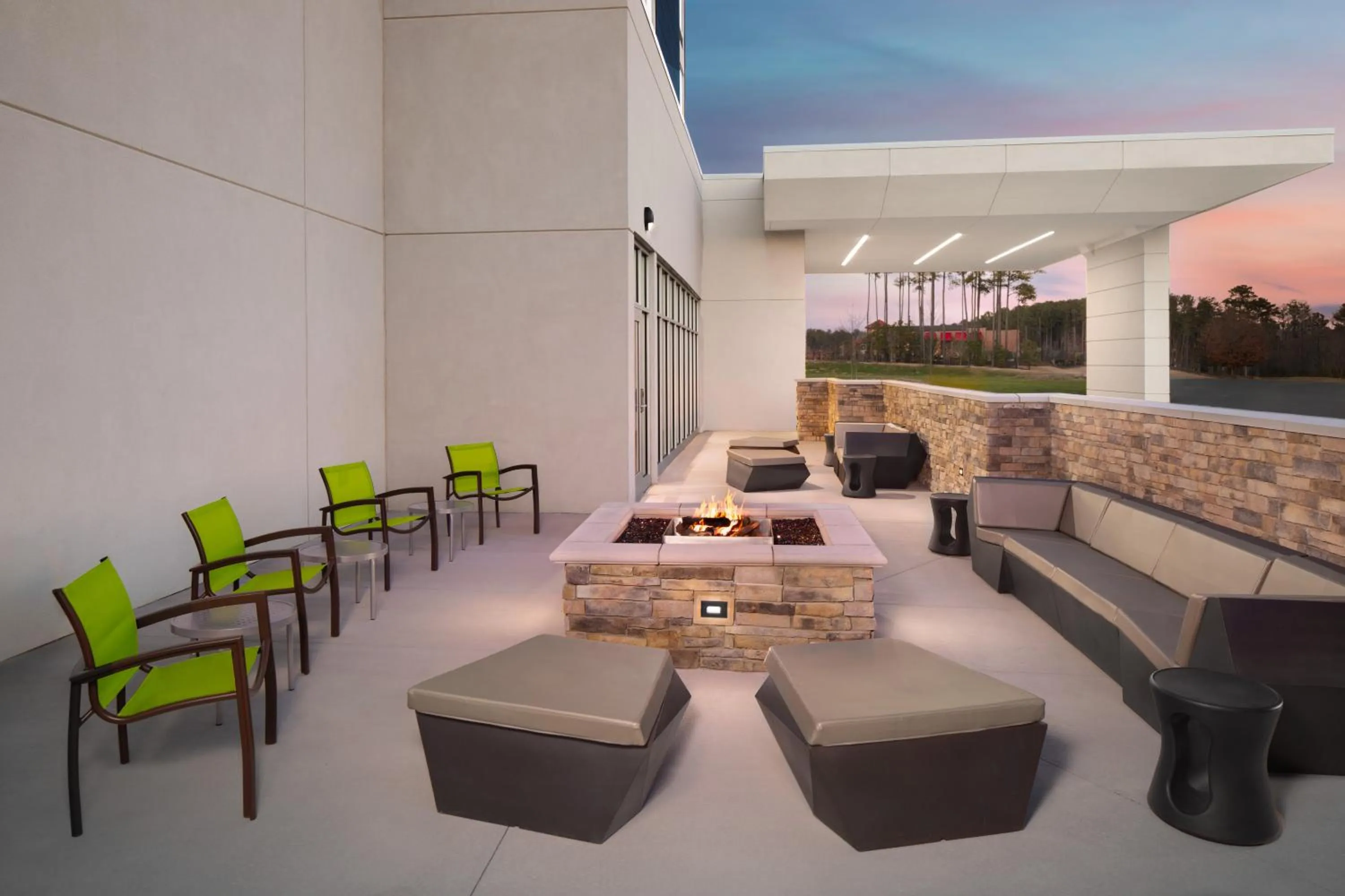 Property building in SpringHill Suites by Marriott Raleigh Garner