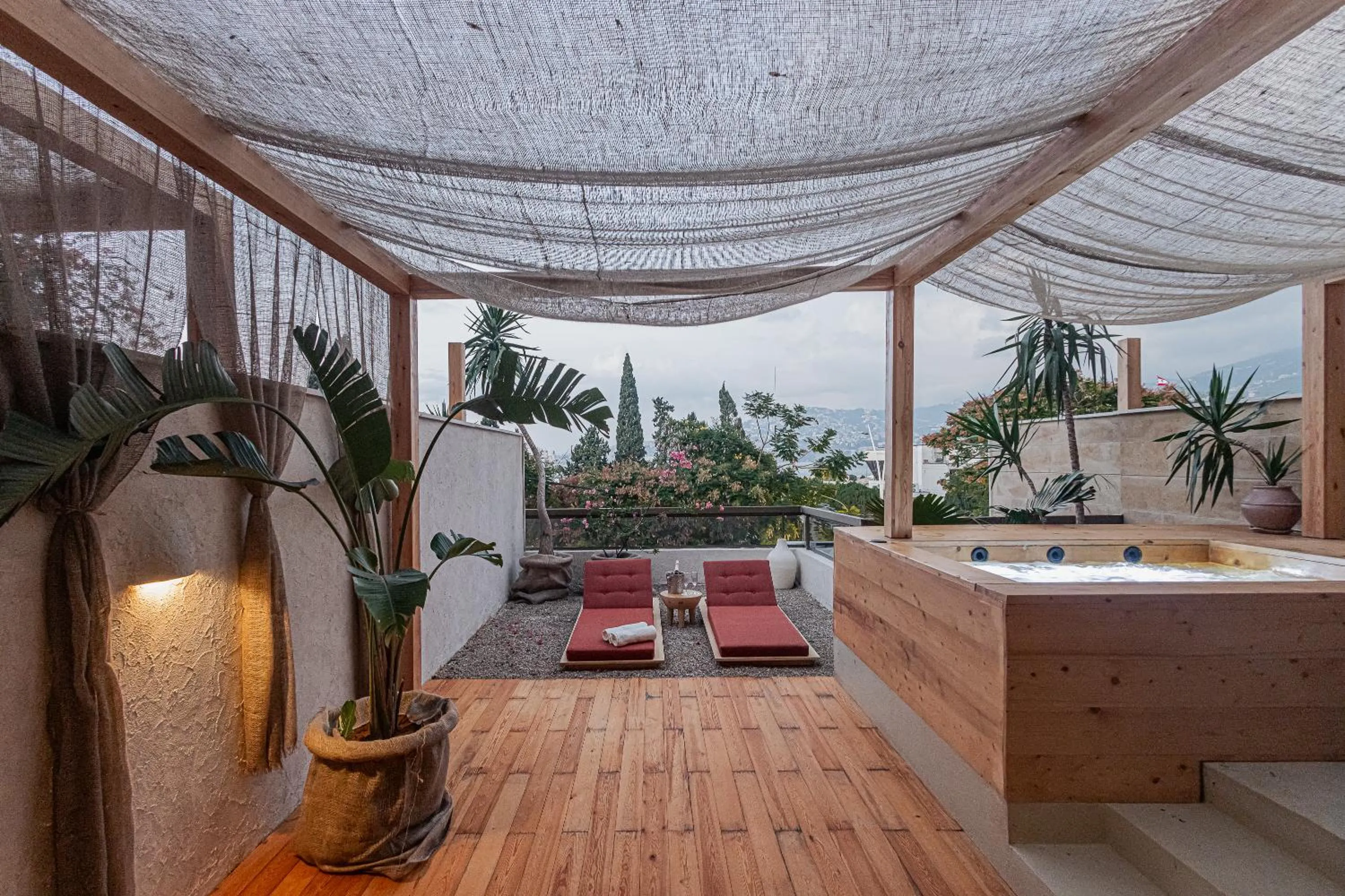 Deluxe Suite with Spa Bath in Serab Residencia, Boutique Hotel & Resort