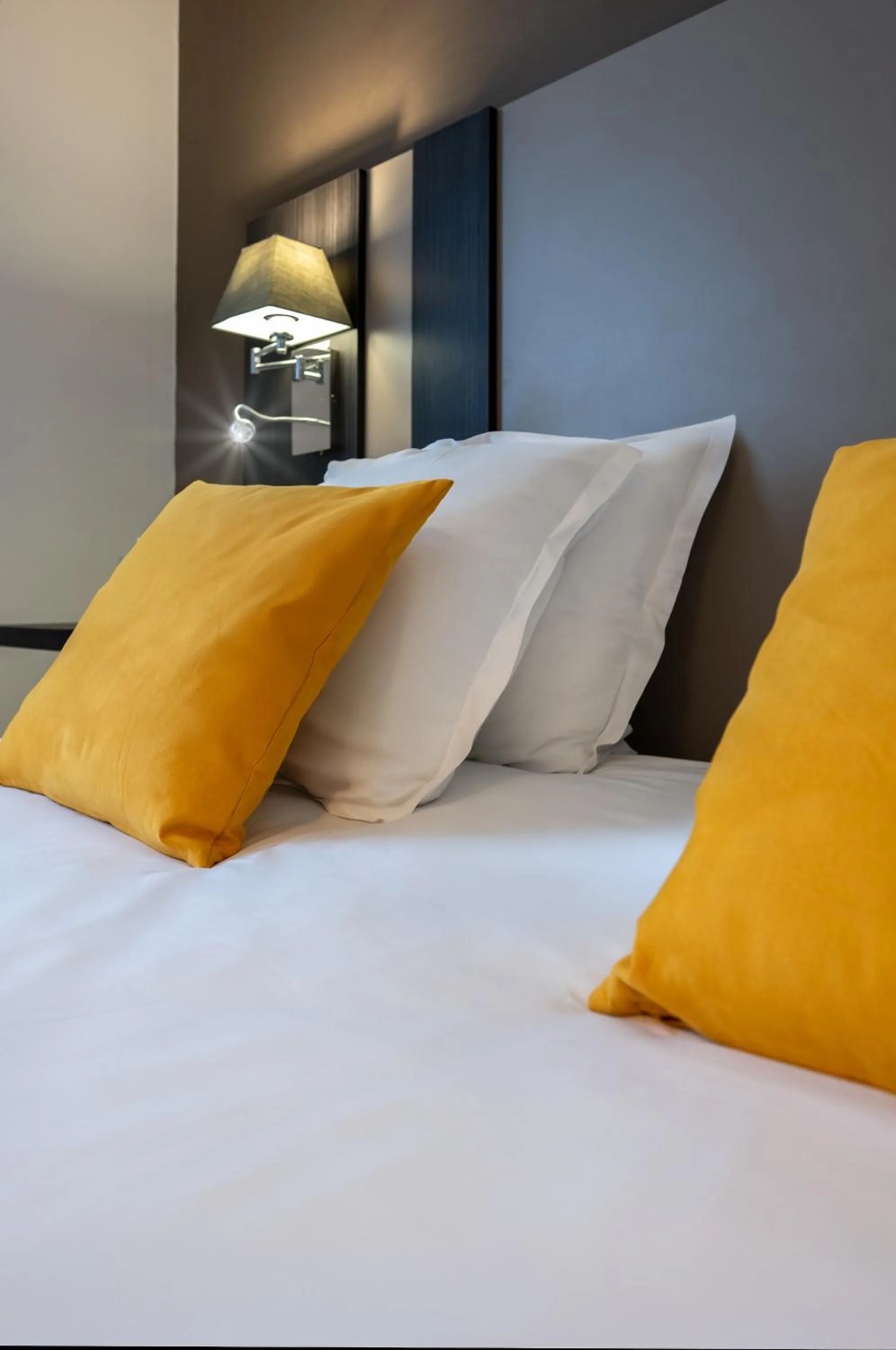 Bedroom, Bed in Appart Hotel Odalys City Rennes Lorgeril