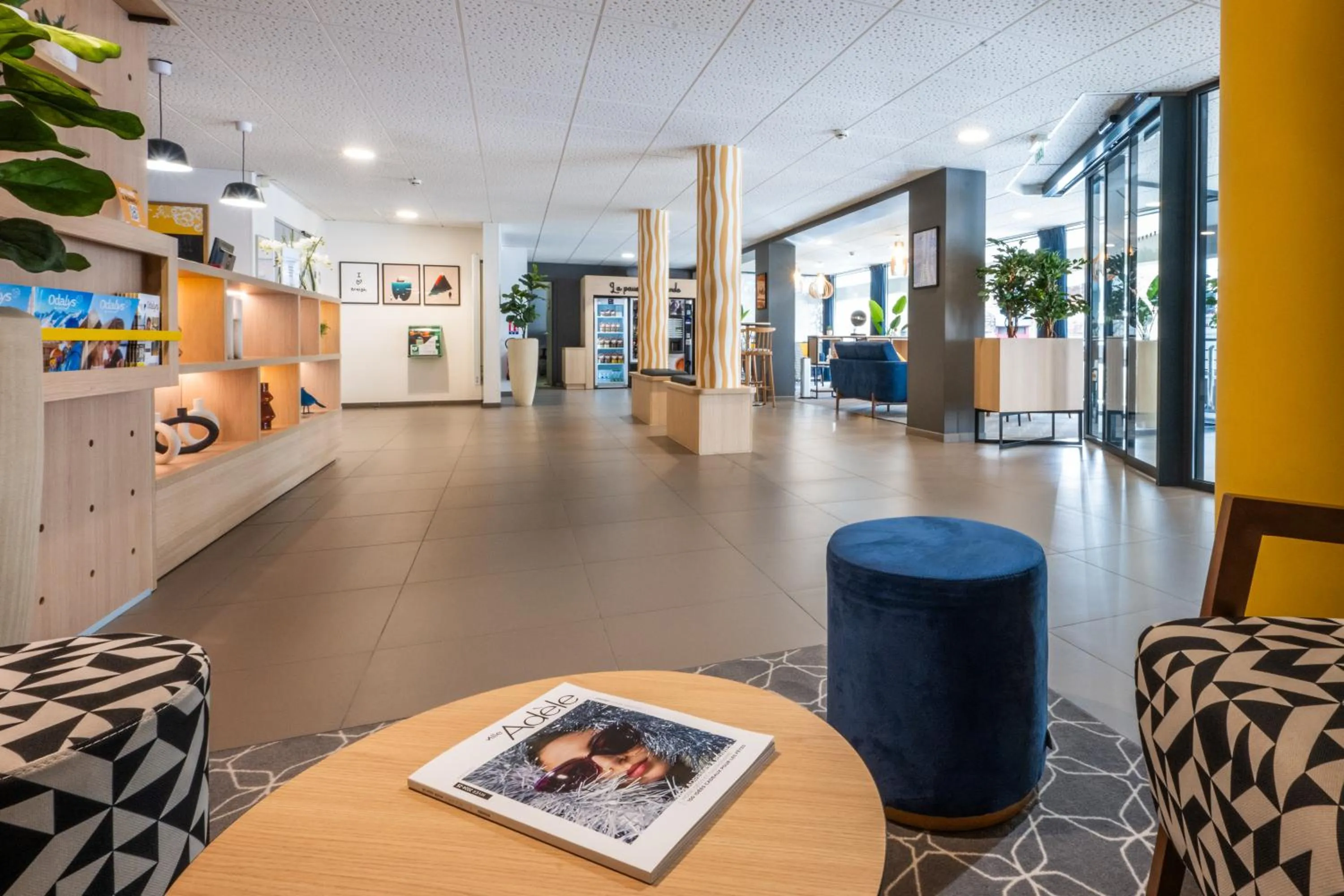 Lobby or reception in Appart Hotel Odalys City Rennes Lorgeril