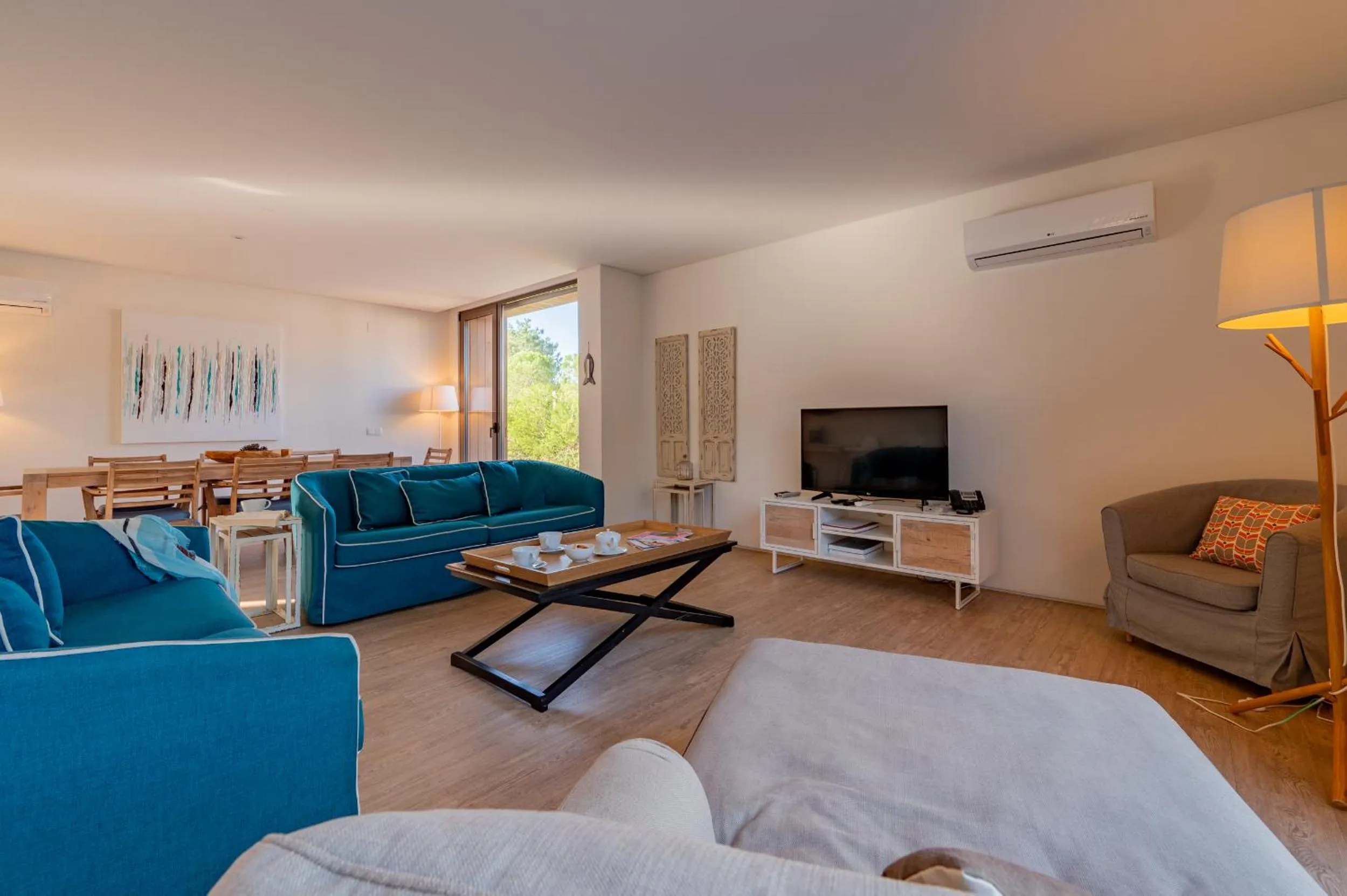 Communal lounge/ TV room in Pestana Troia Eco-Resort & Residences