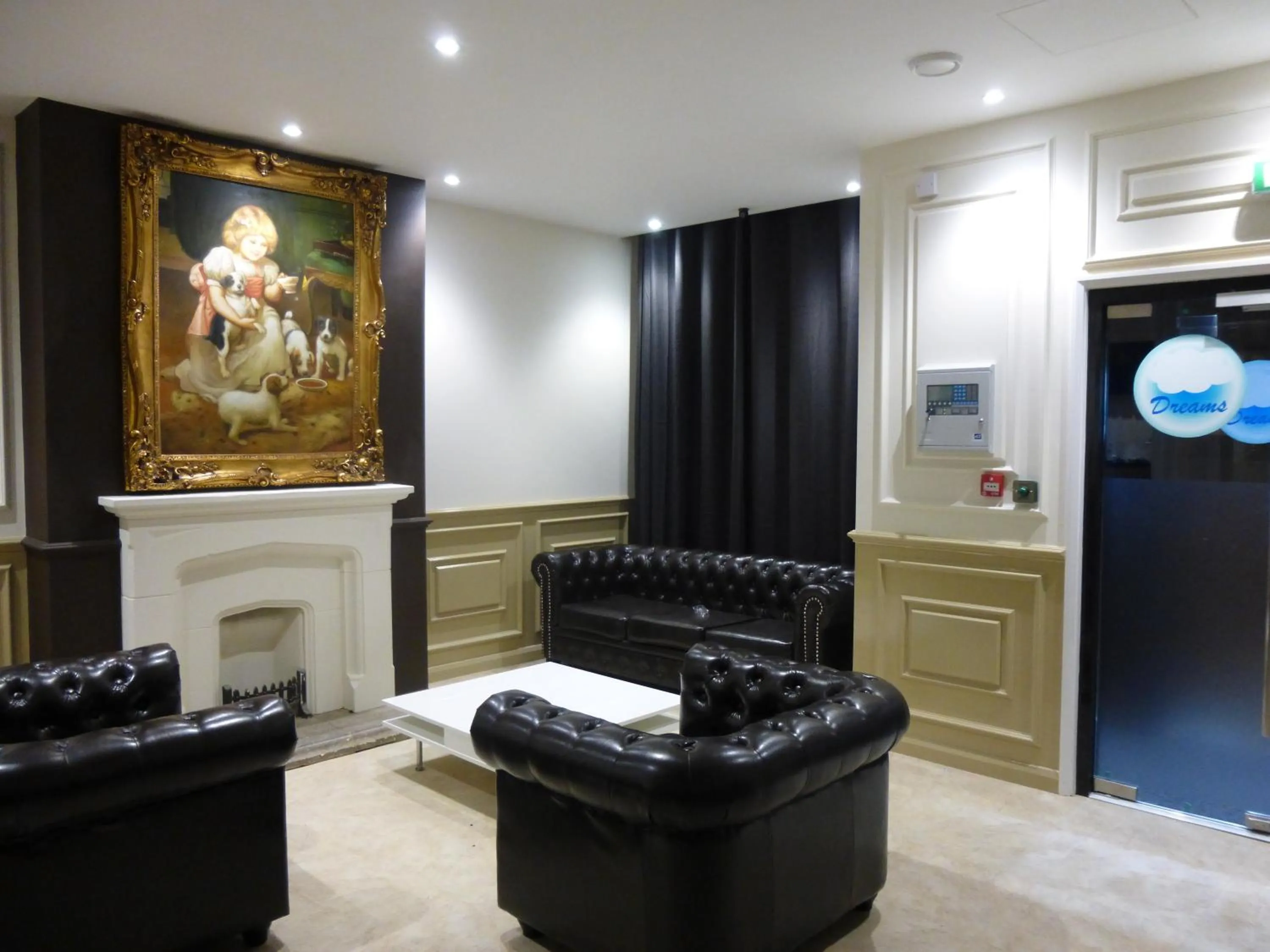 Lobby or reception in Dreams Hotel