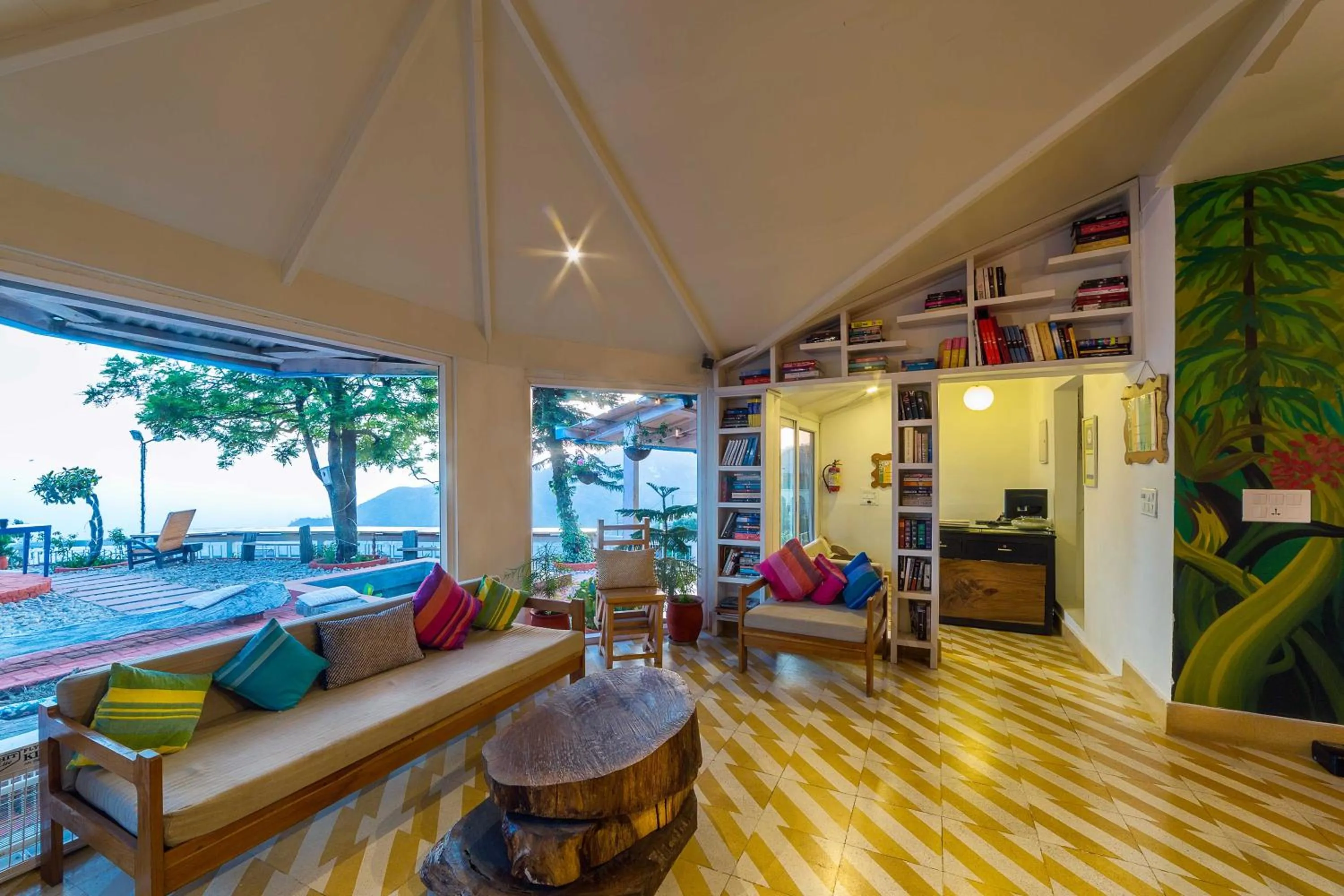 Living room in Seclude Mussoorie, Winterline