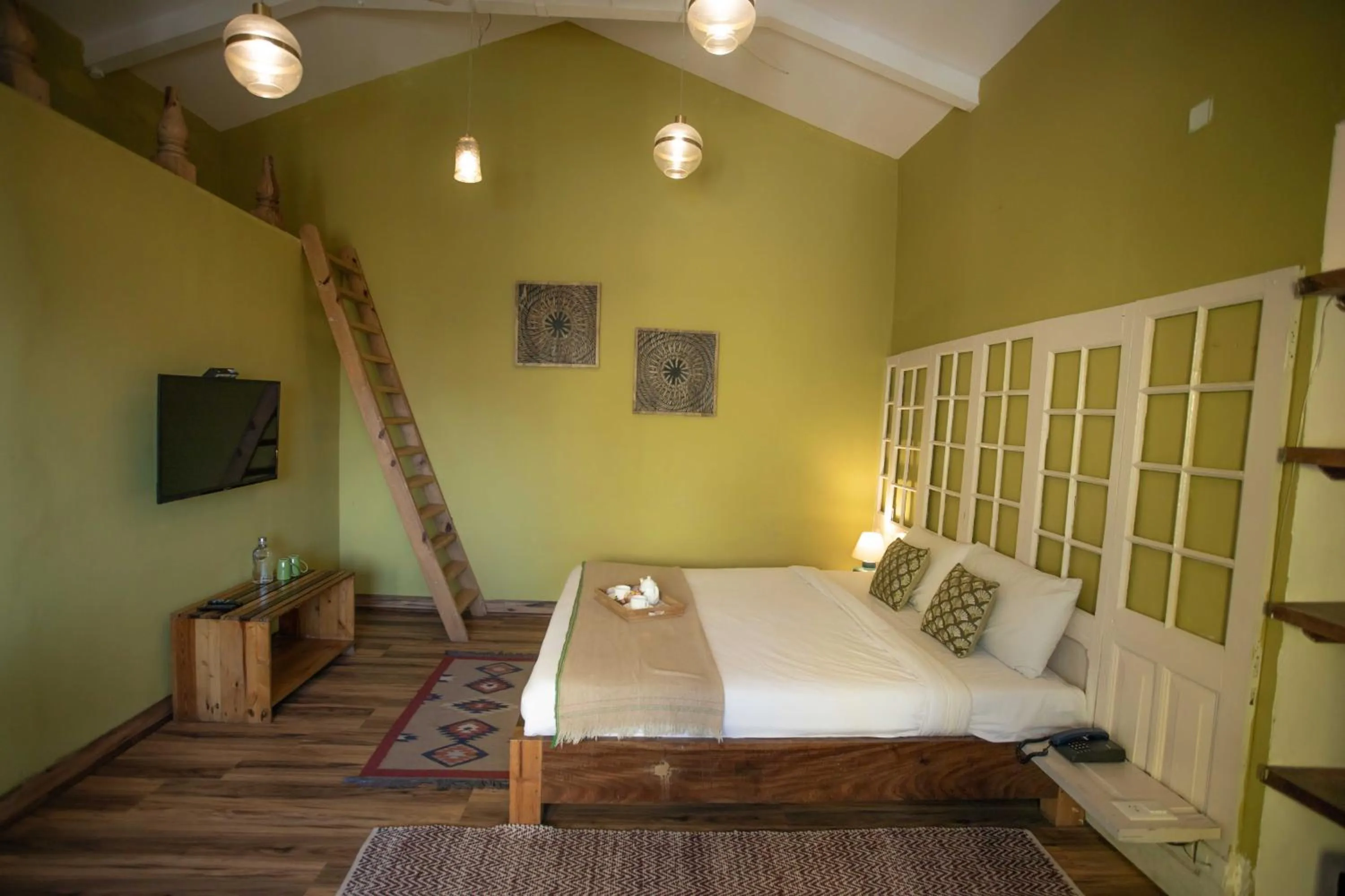 Bed in Seclude Mussoorie, Winterline