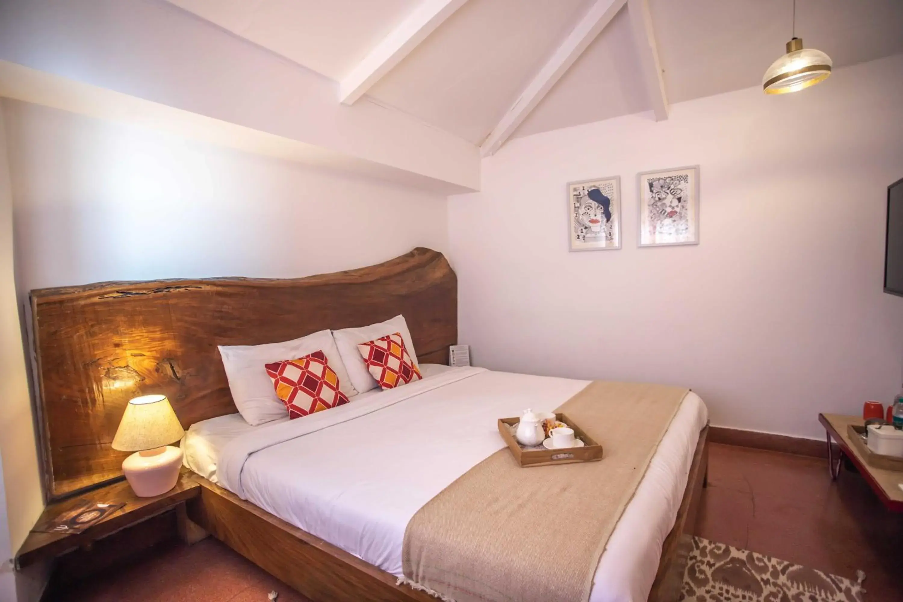Bed in Seclude Mussoorie, Winterline Bed in Seclude Mussoorie, Winterline
