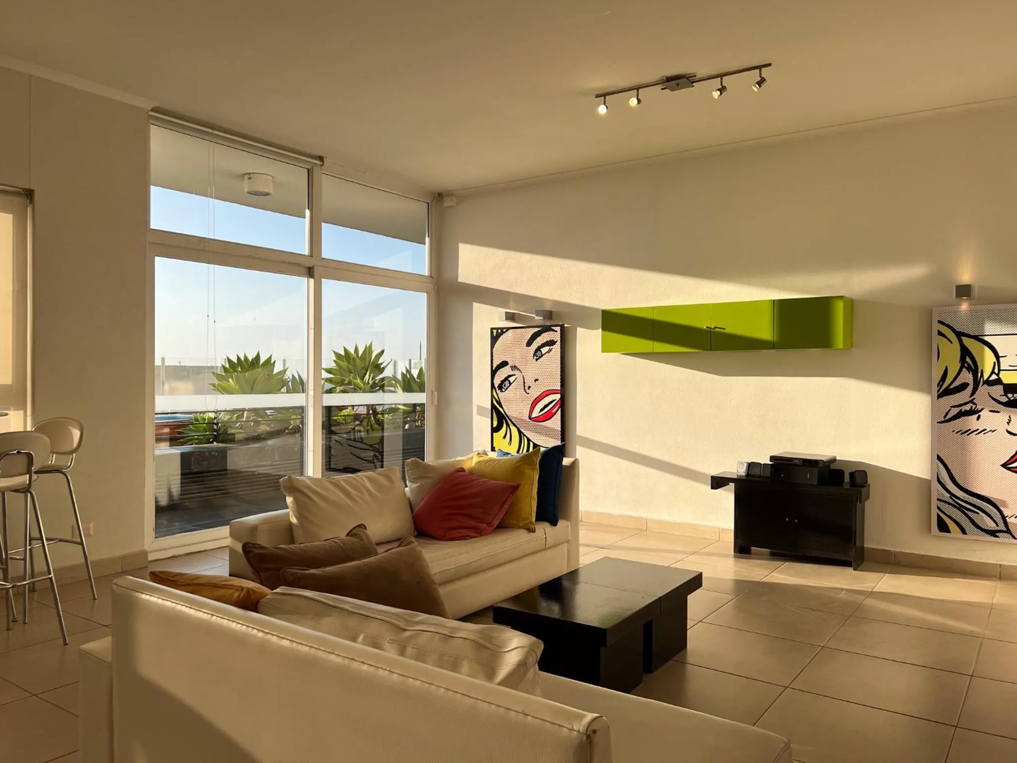 Seating area in Oceana Suites Costa Montemar