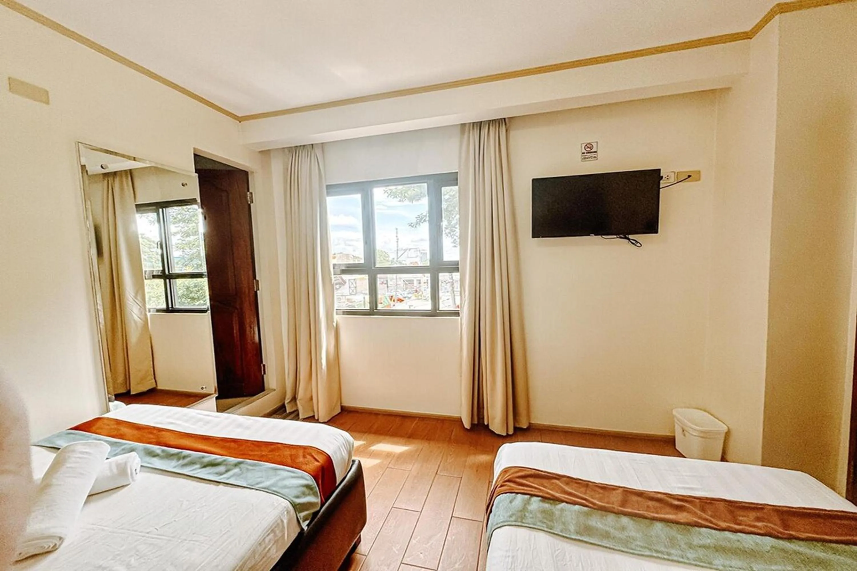 Bedroom, Bed in Casa Luciana Hotel