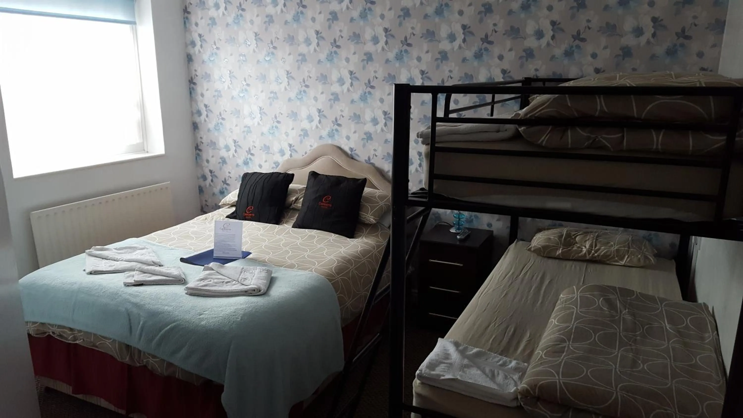 Bedroom in UK Travel & Hospitality LTD TA Canberra Hotel