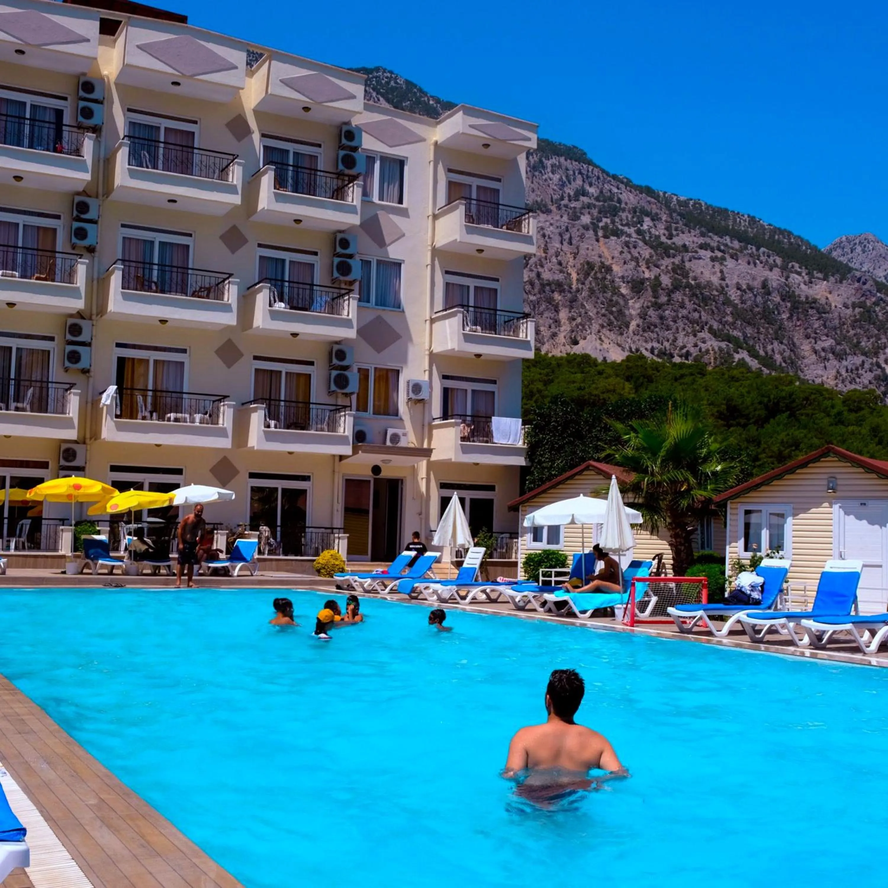 Swimming pool in Imeros Hotel Beldibi