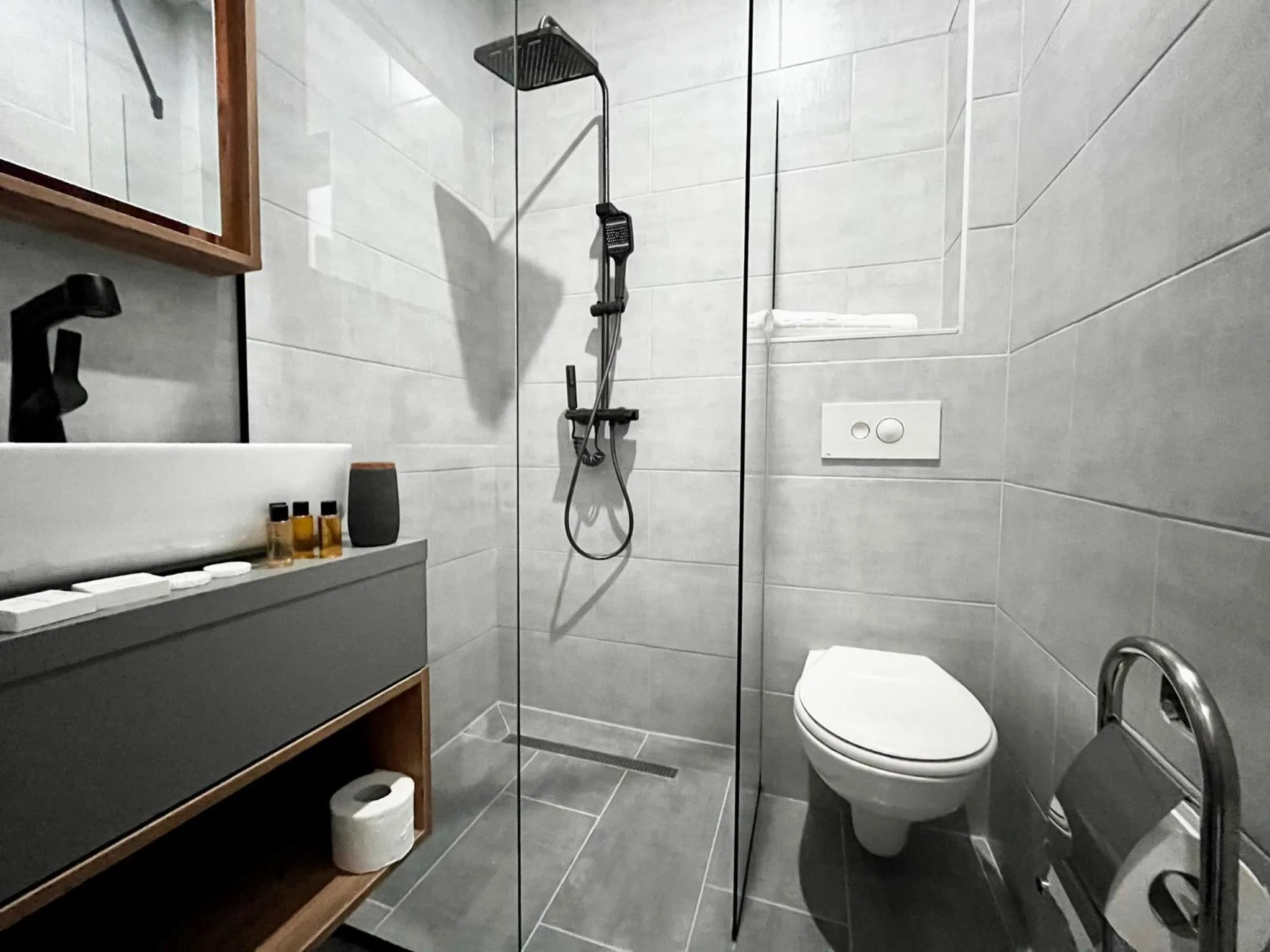 Shower in Residence Inn Orijent