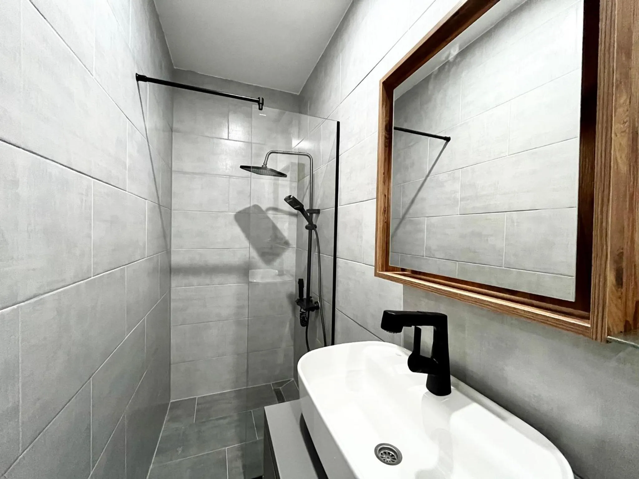 Shower in Residence Inn Orijent