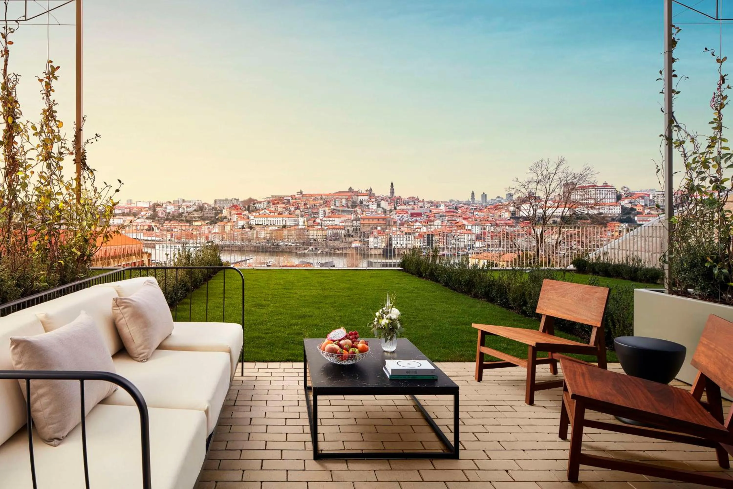 Photo of the whole room in Tivoli Kopke Porto Gaia Hotel