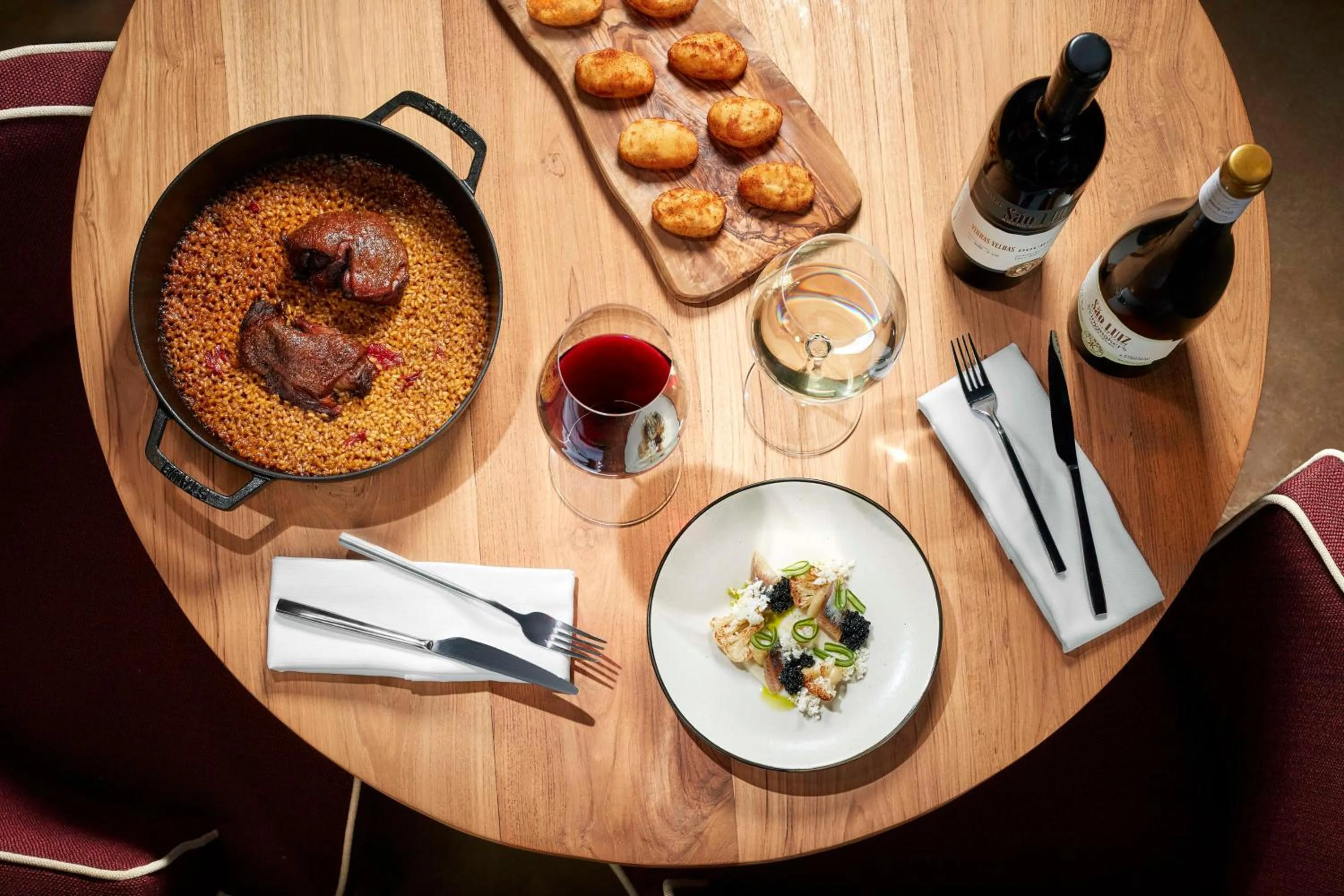 Restaurant/places to eat in Tivoli Kopke Porto Gaia Hotel