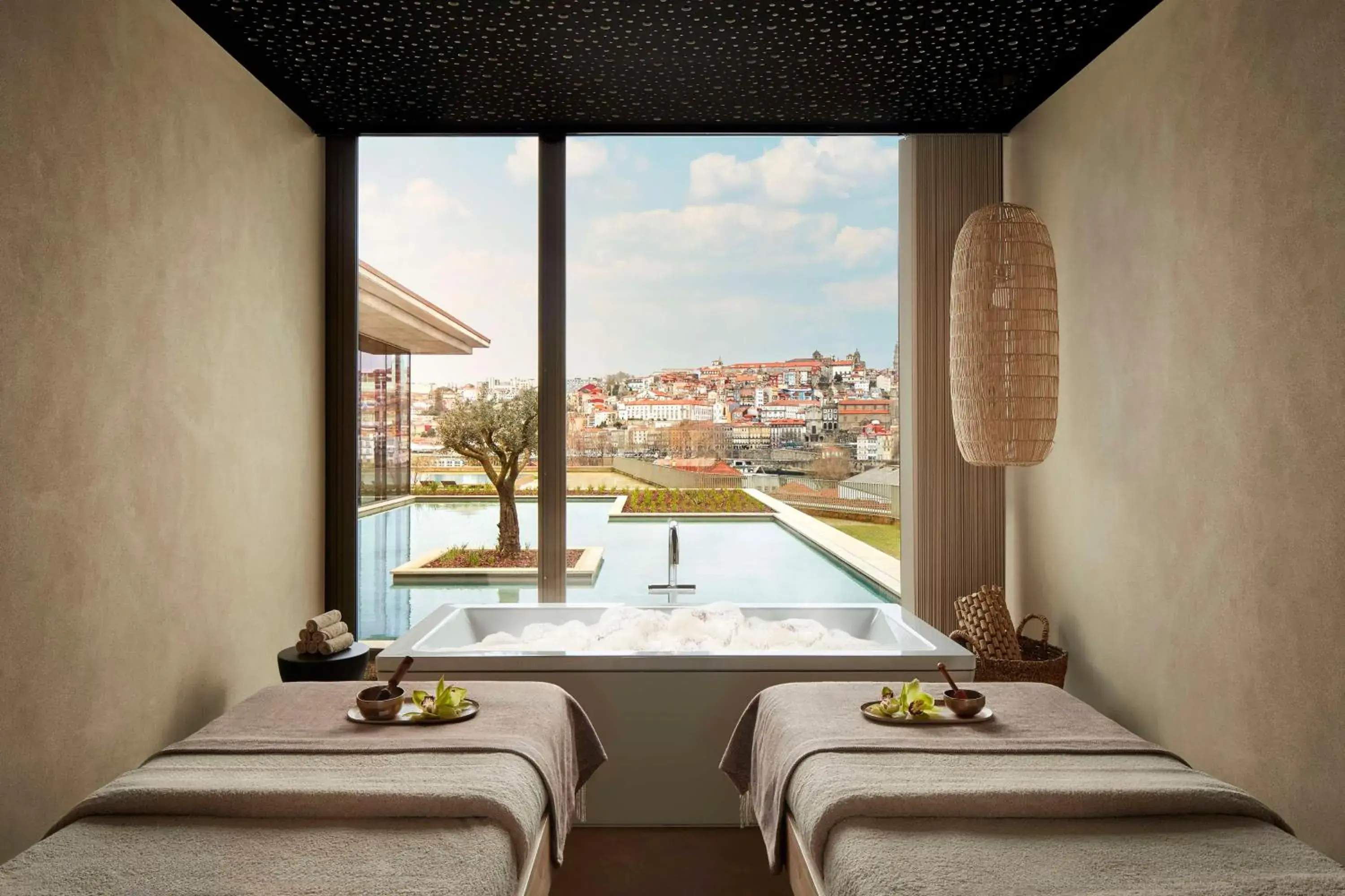 Spa and wellness centre/facilities, Bed in Tivoli Kopke Porto Gaia Hotel Spa and wellness centre/facilities, Bed in Tivoli Kopke Porto Gaia Hotel
