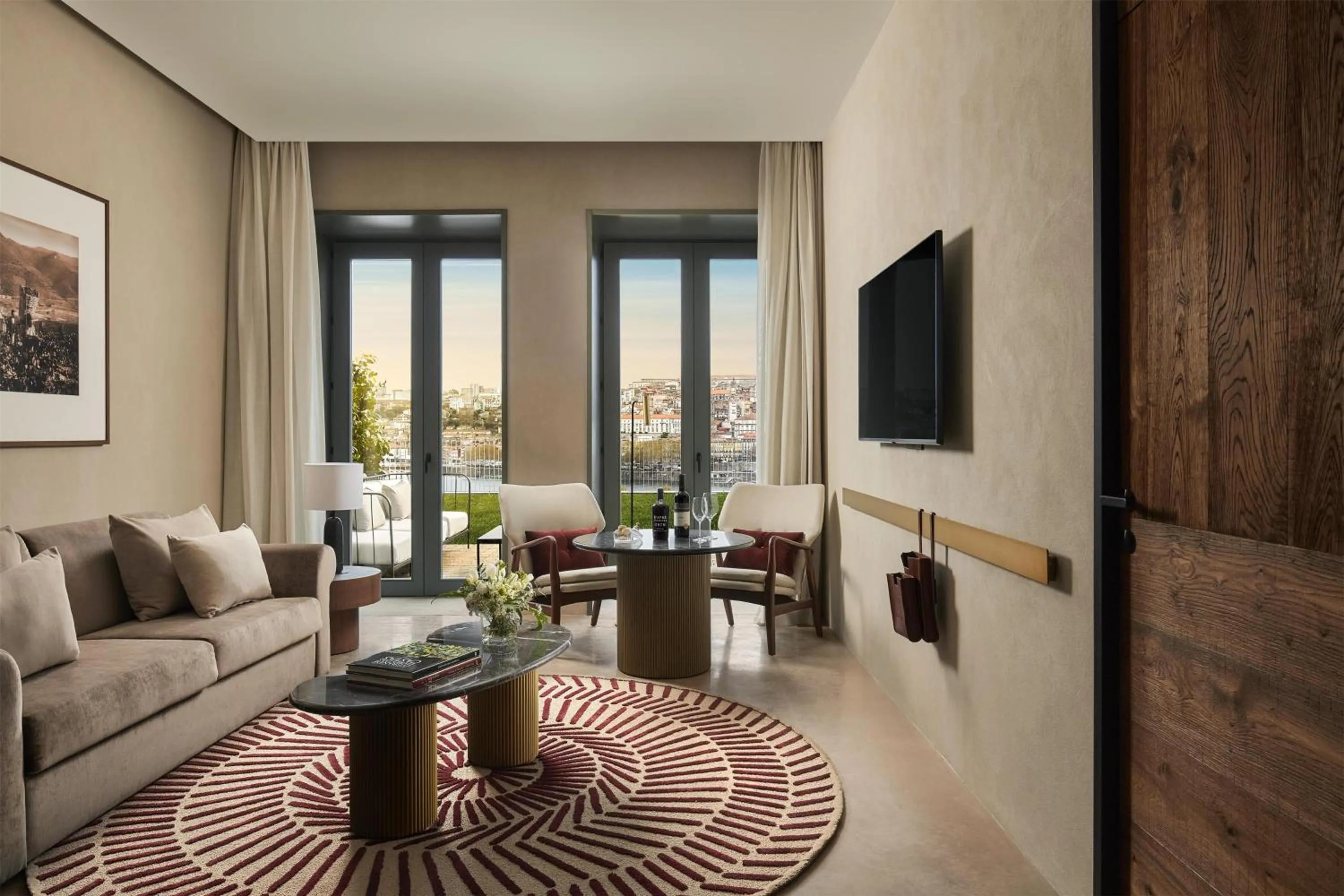 Photo of the whole room in Tivoli Kopke Porto Gaia Hotel