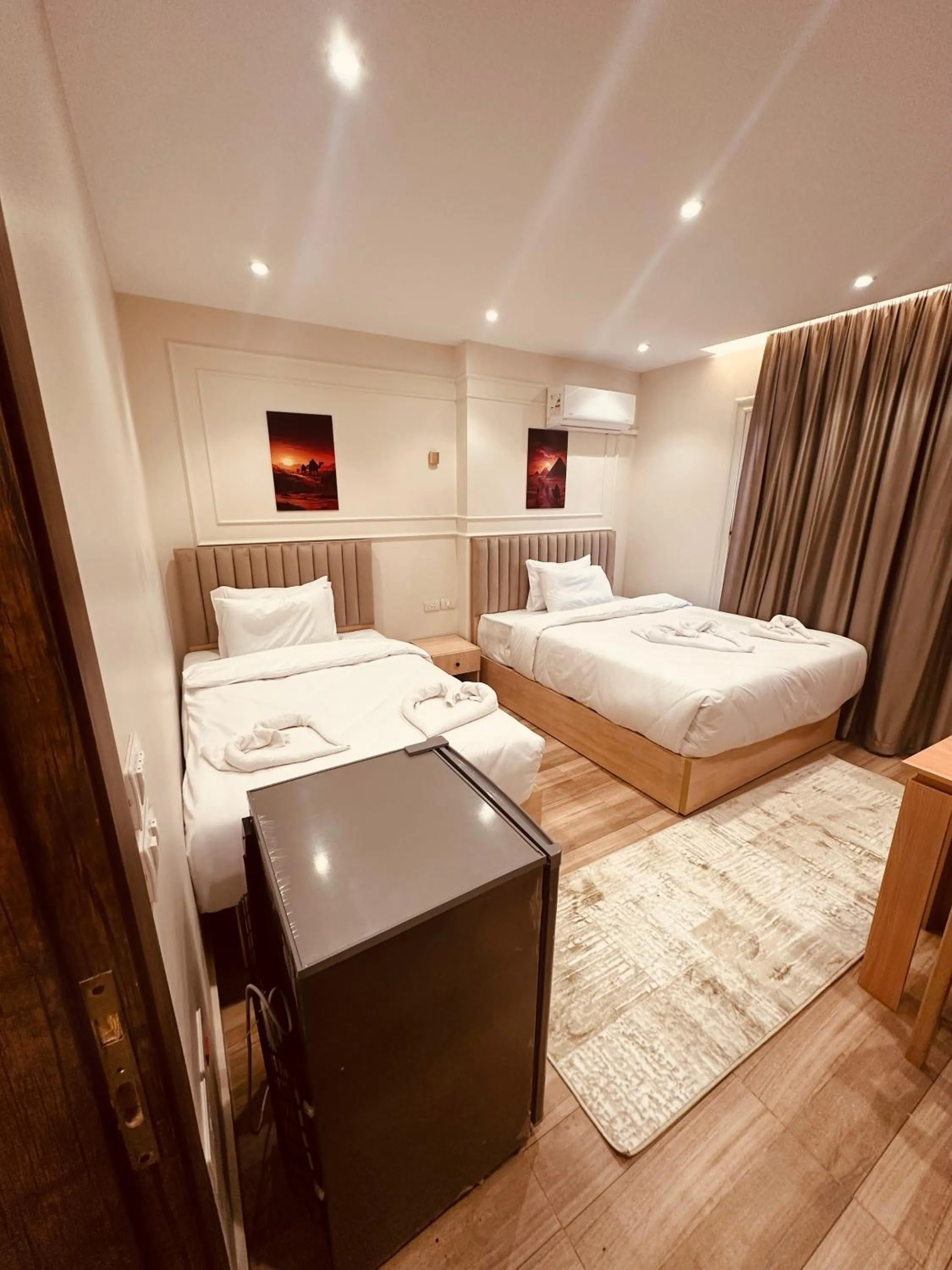 Twin Room with Mountain View in Radiant Pyramids View
