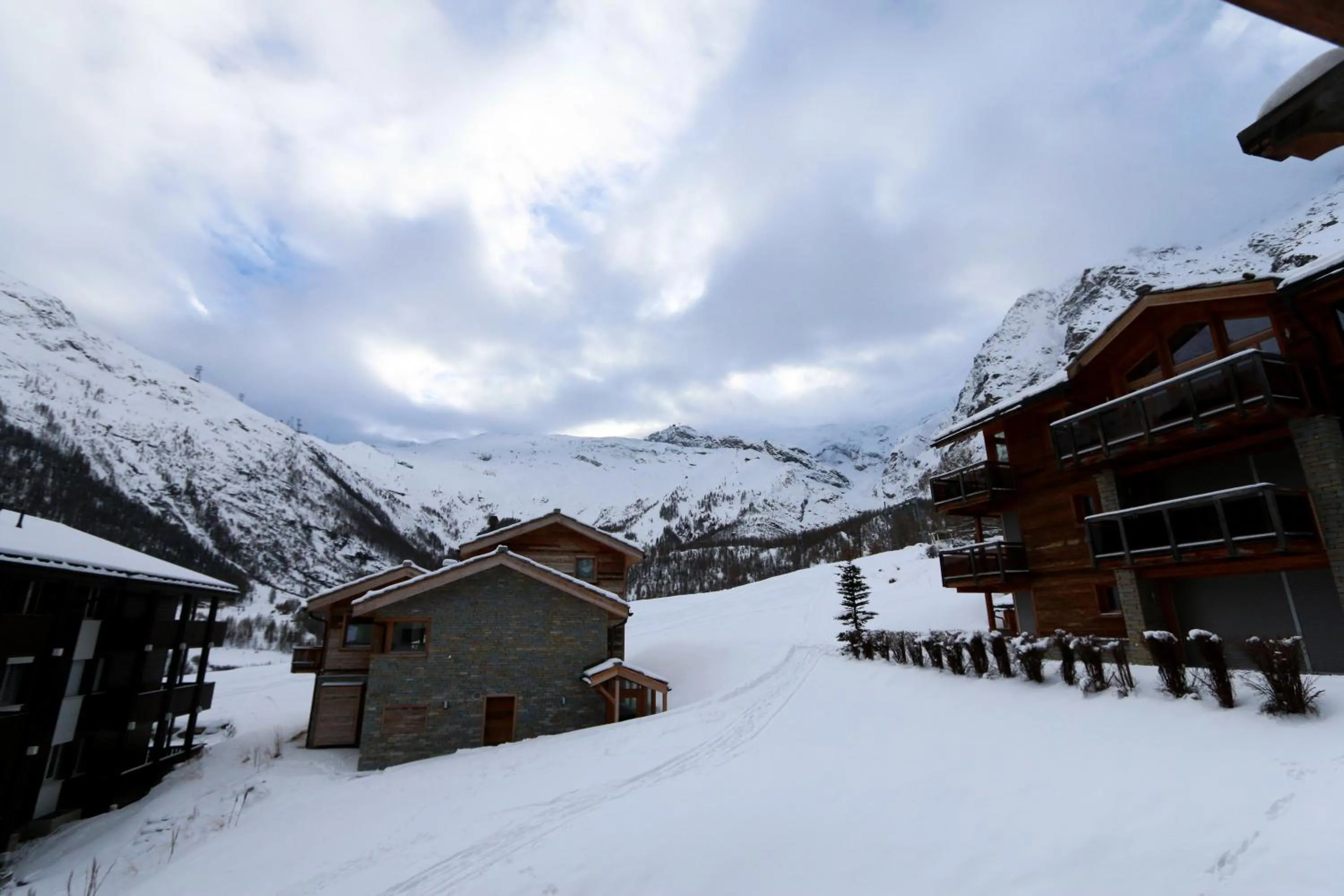 View (from property/room) in Aramis
