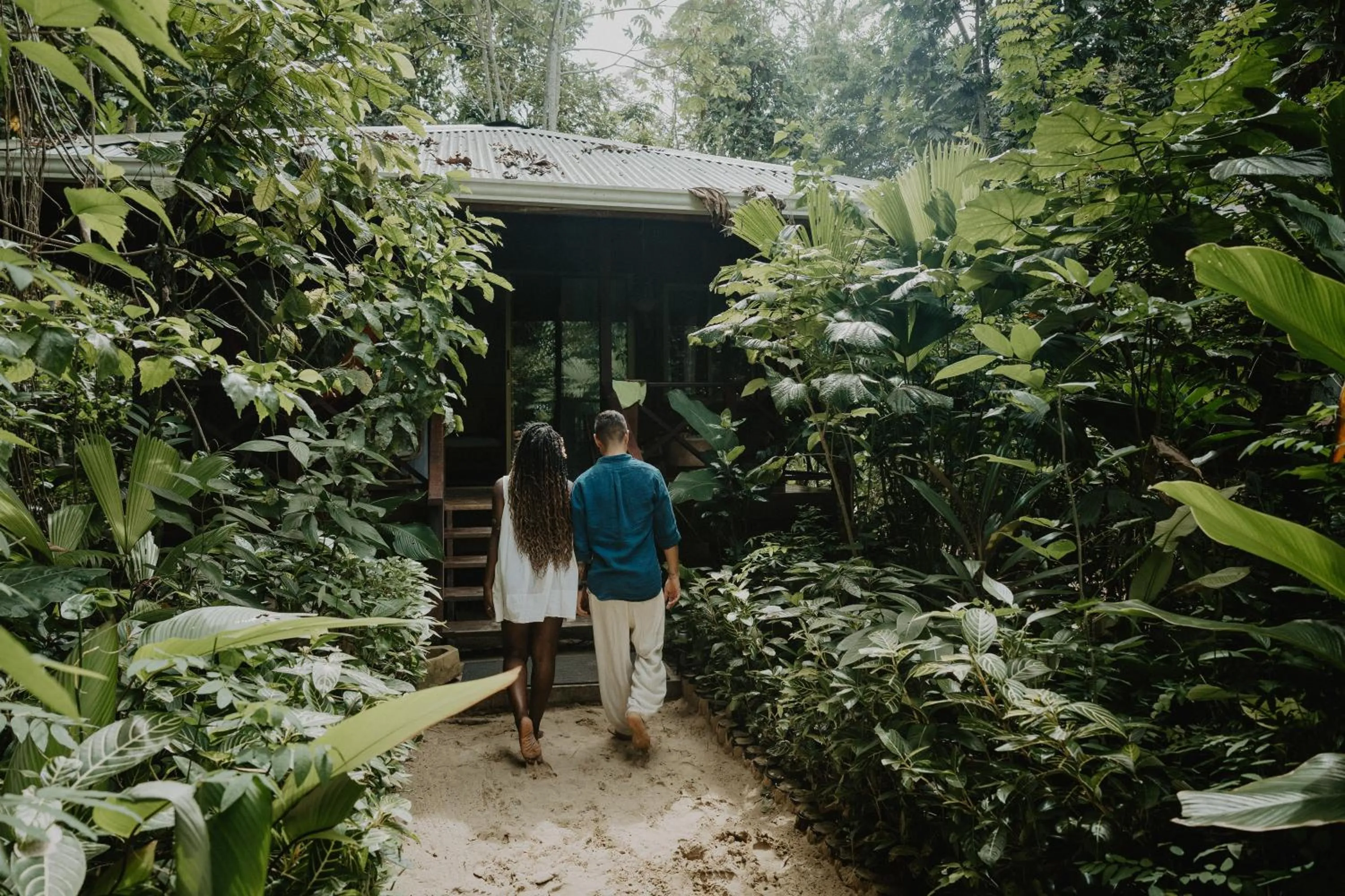 People in Palmar Beach Lodge